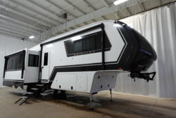 RV Image