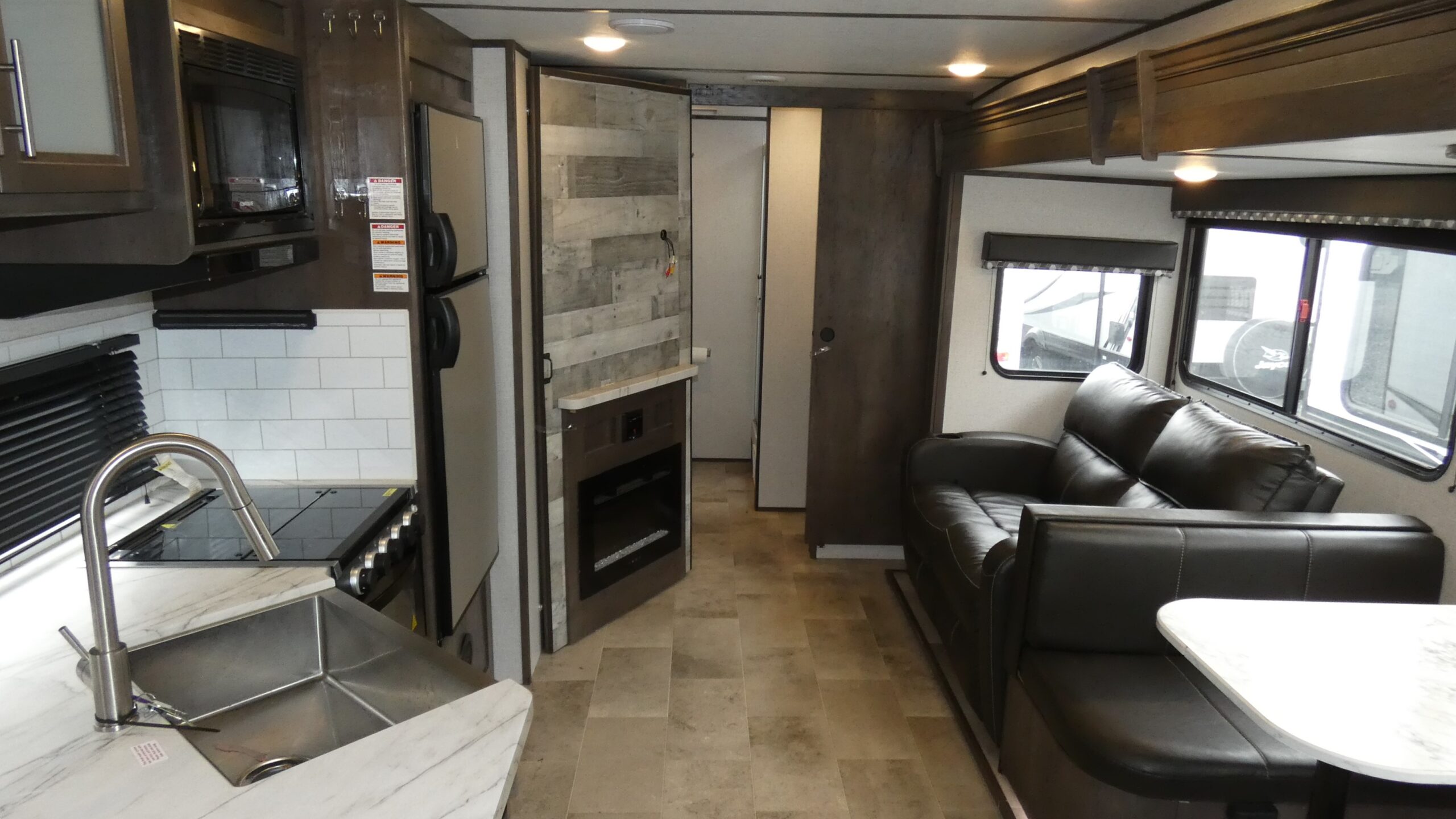 2021 Dutchmen Coleman Light 3055BS for Sale