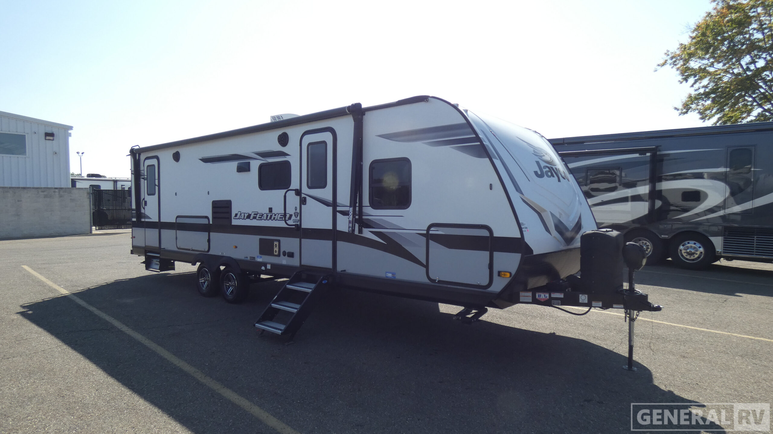 Used 2022 Jayco Jay Feather 27BHB for sale in North Canton, OH