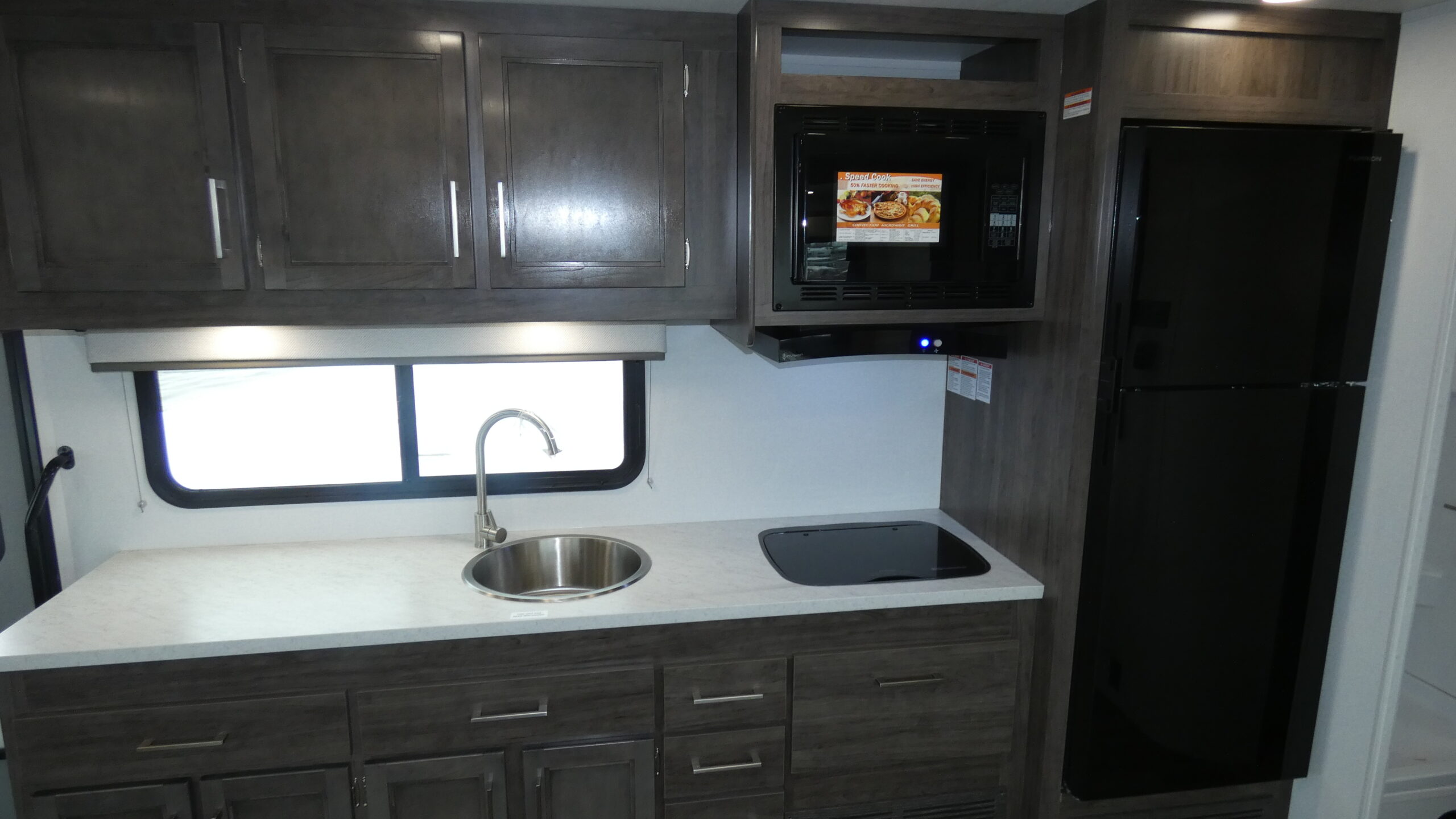 2026 Entegra Coach Odyssey SE 29KF for Sale