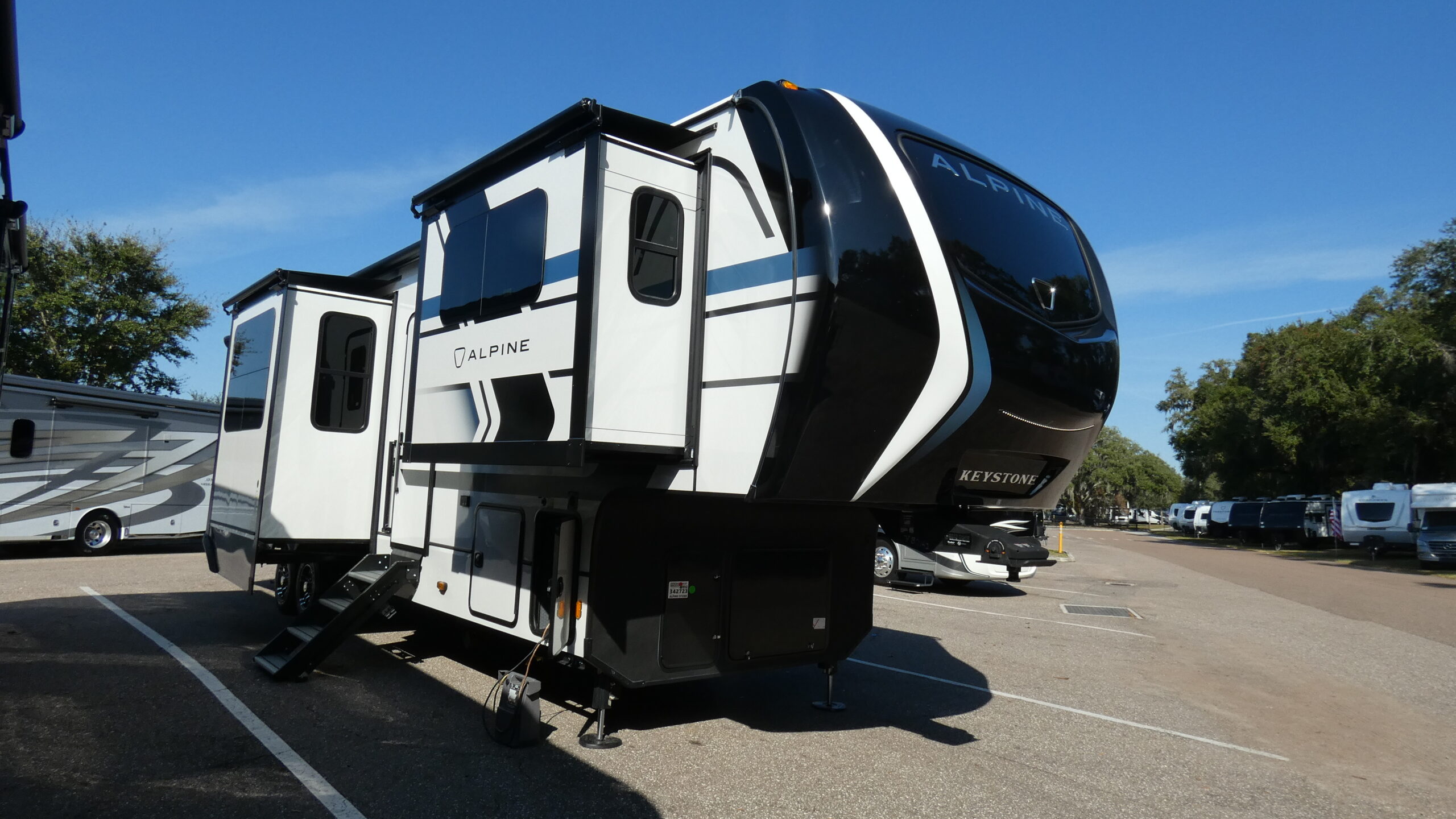 New 2026 Keystone RV Alpine 3712KB Fifth Wheel at General RV ...