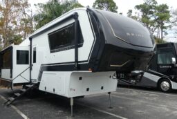 RV Image