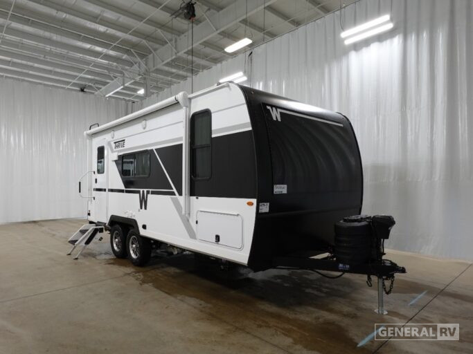 2026 Winnebago 18FBS