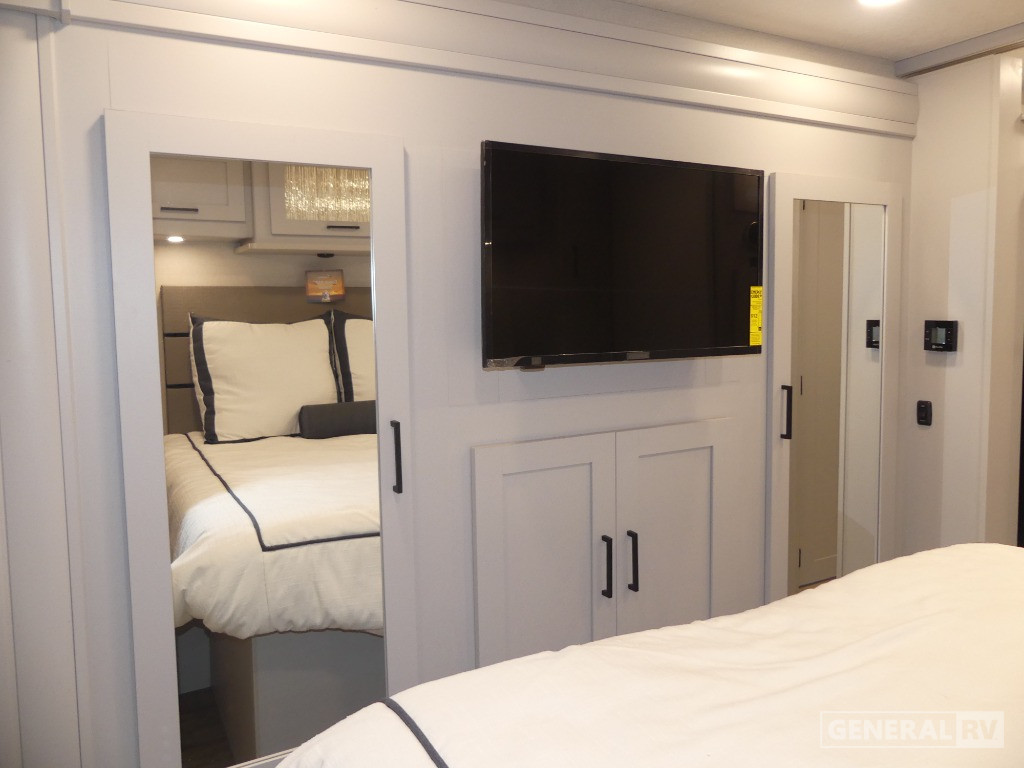 2026 Coachmen Pursuit 29SS for Sale