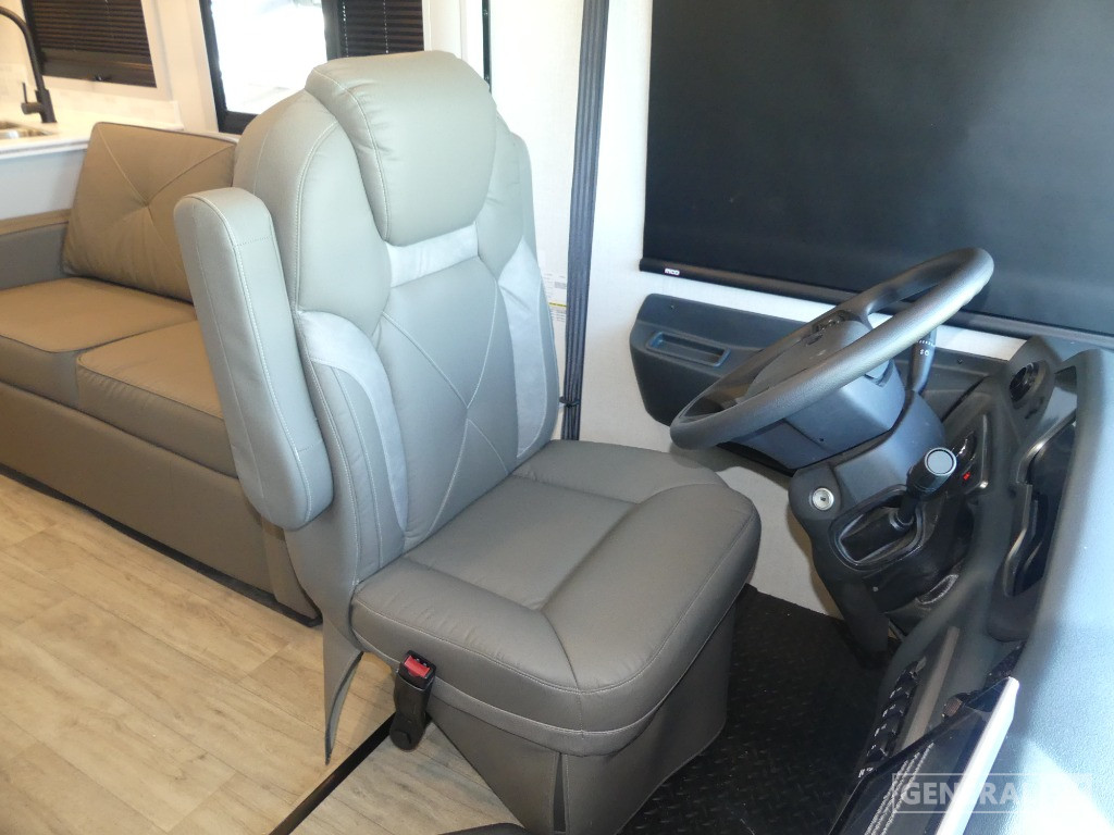 2026 Coachmen Pursuit 29SS for Sale