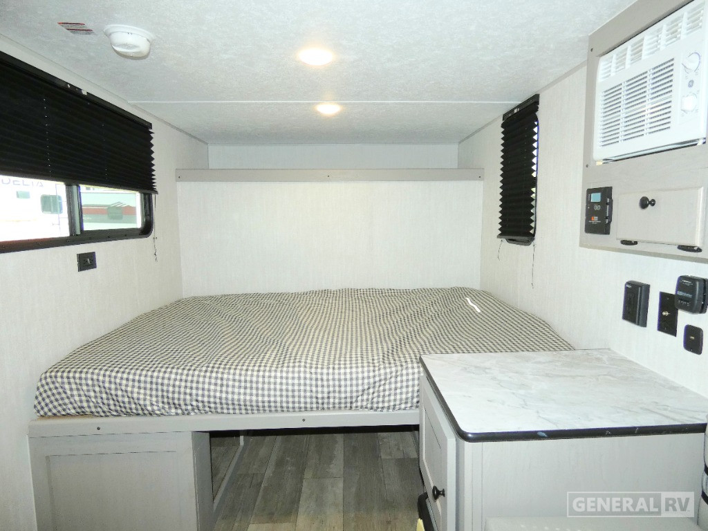 New 2025 Coachmen Clipper ROK 12000ROK for sale in Clarkston, MI
