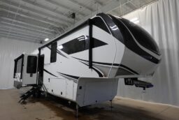 RV Image