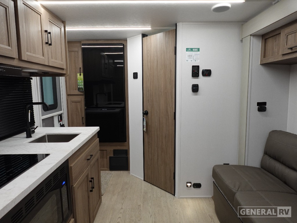 19SE RVs for Sale at General RV ・ General RV Center