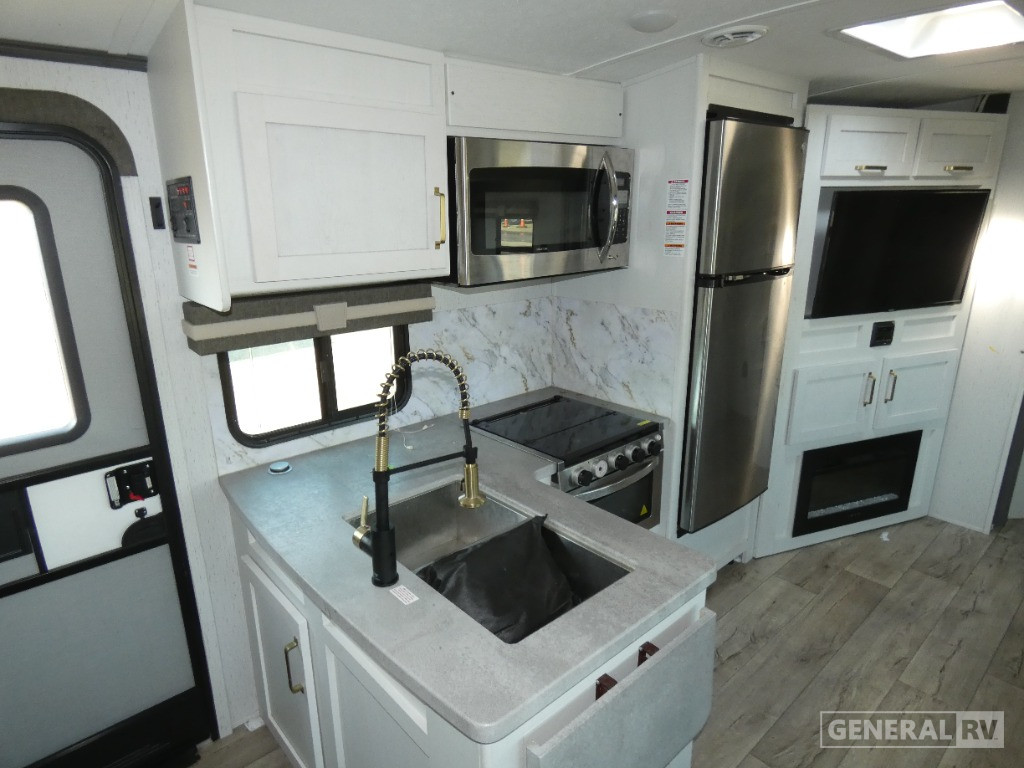 2022 Dutchmen Astoria Travel Trailer 2903BH for Sale