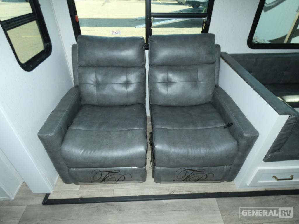 2022 Dutchmen Astoria Travel Trailer 2903BH for Sale