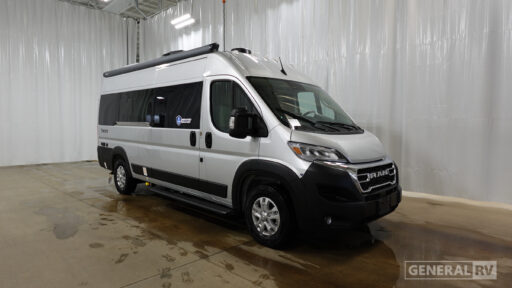 2027 Thor Motor Coach Twist 20L