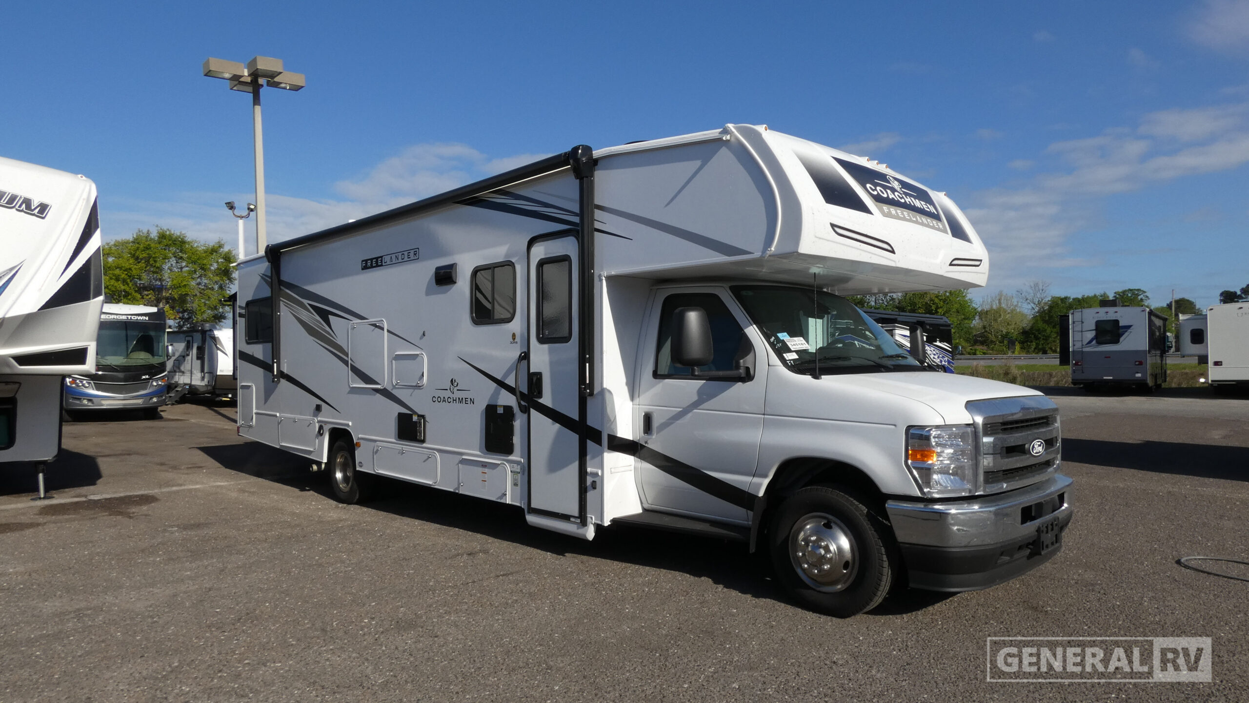 2026 Coachmen Freelander 30RS Ford for Sale in North Canton, OH