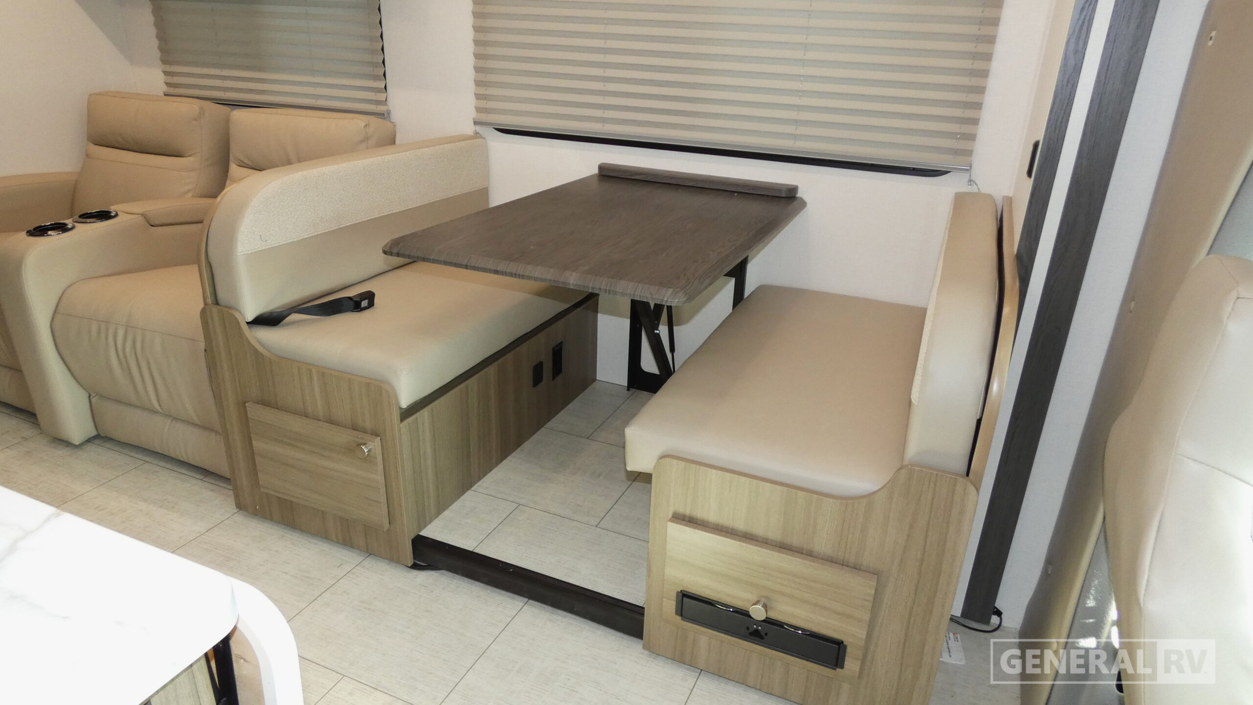 2026 Coachmen Freelander 30RS Ford for Sale