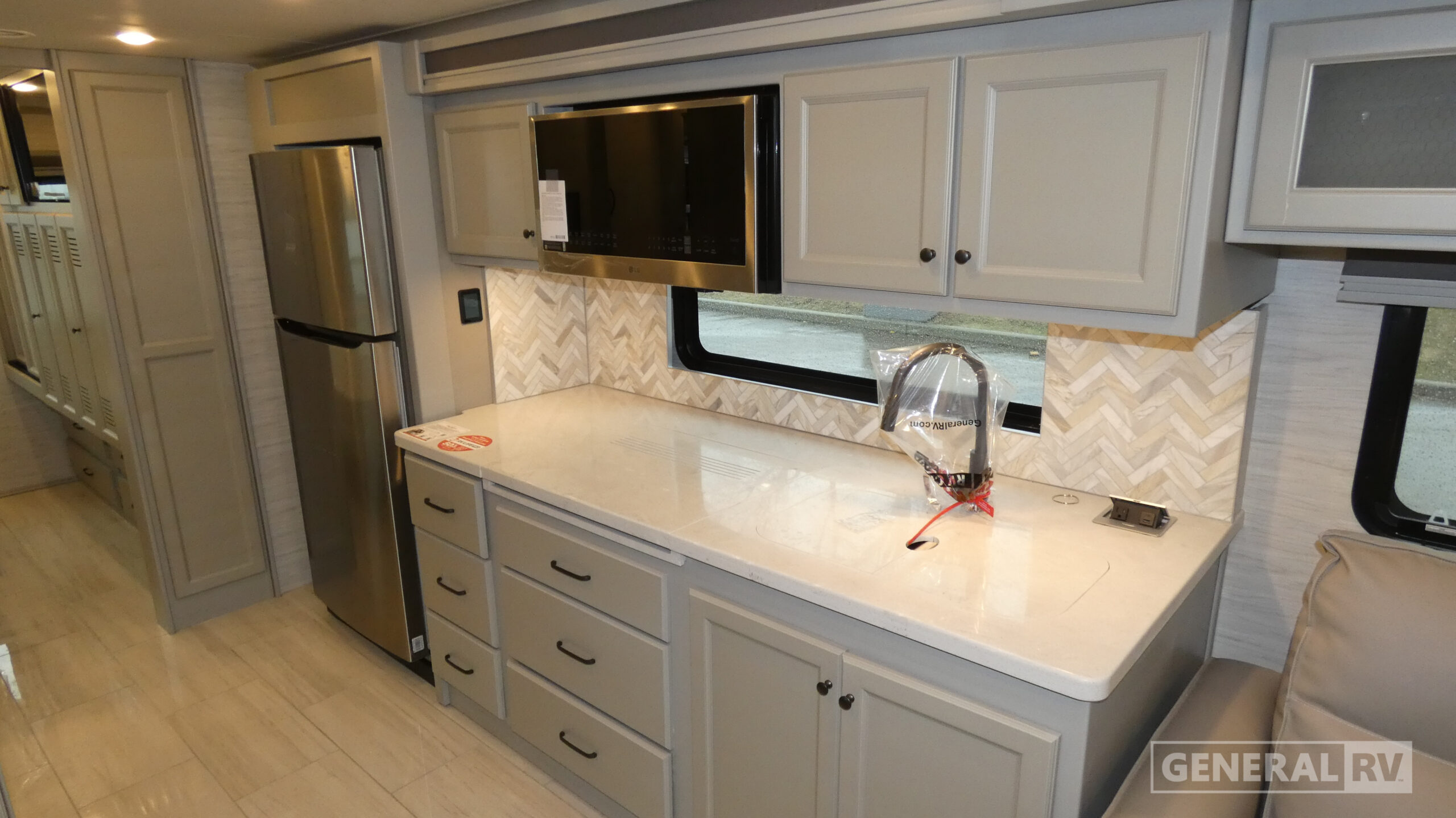2026 Tiffin Motorhomes ALLEGRO BAY 34DB for Sale