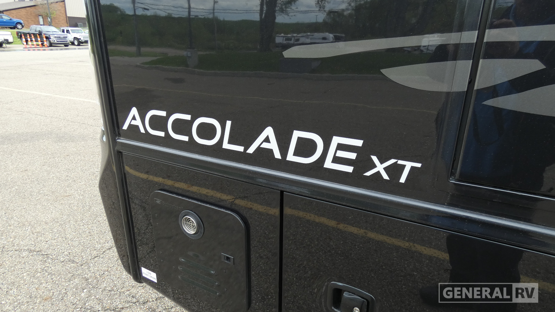2026 Entegra Coach Accolade XT 35L for Sale