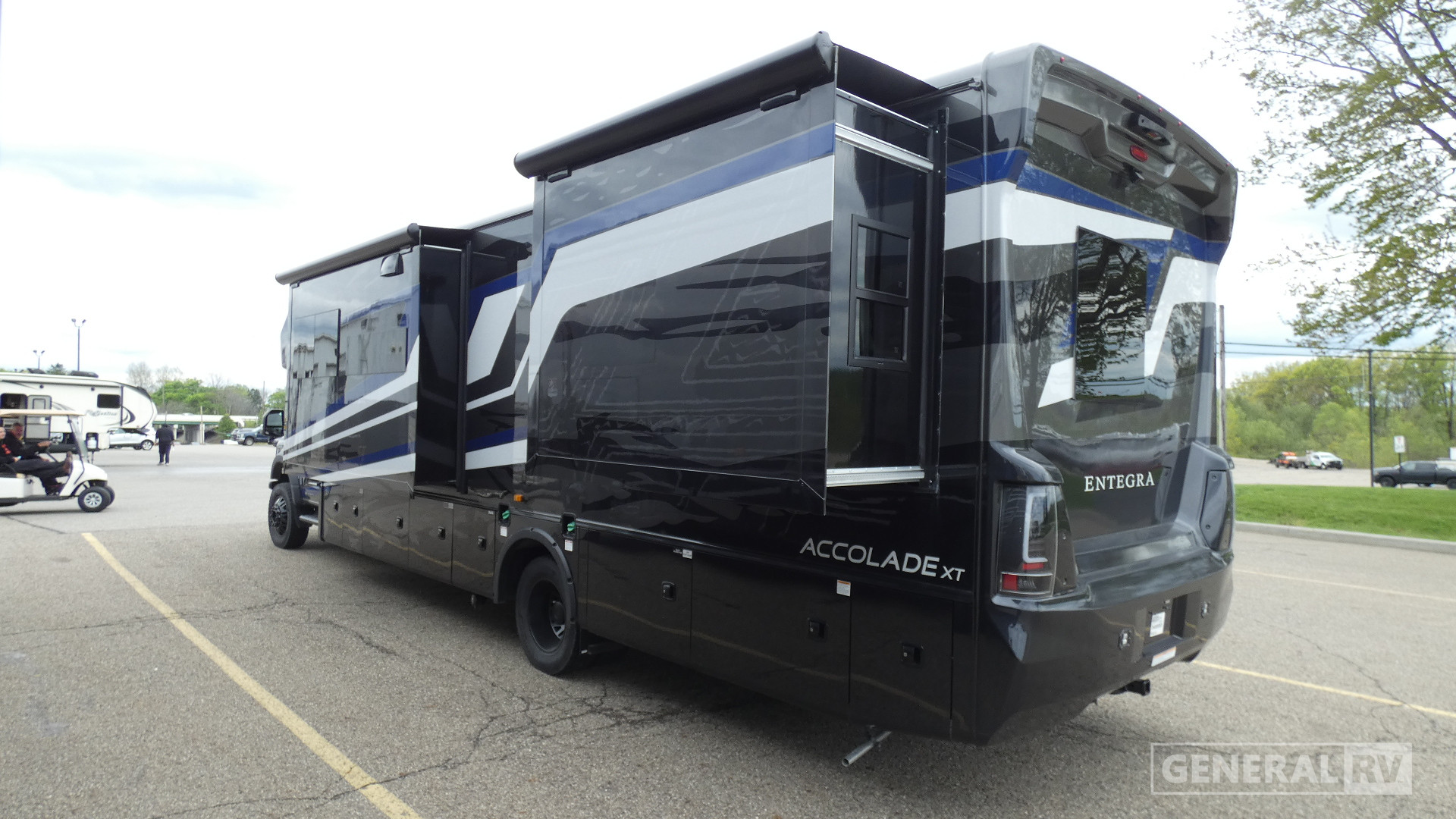 2026 Entegra Coach Accolade XT 35L for Sale