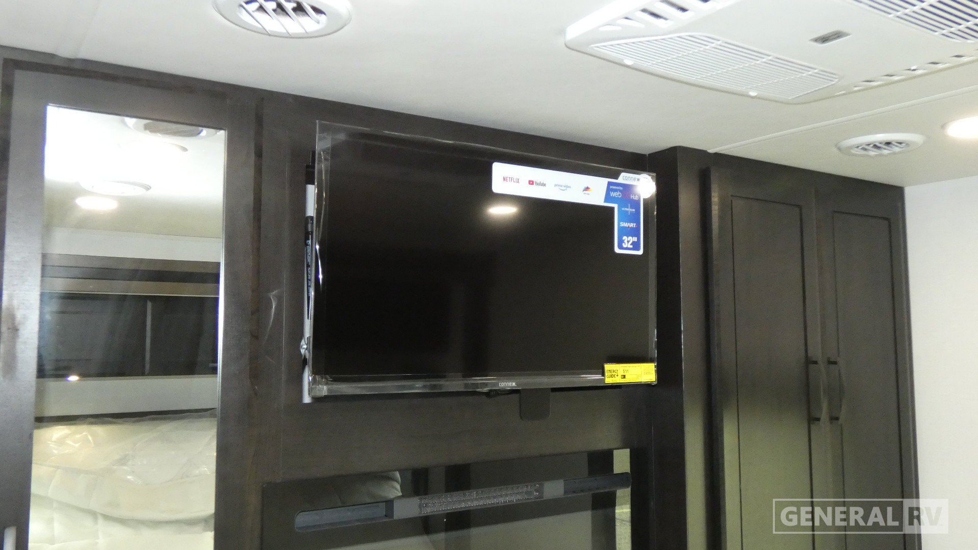 2026 Entegra Coach Accolade XT 35L for Sale