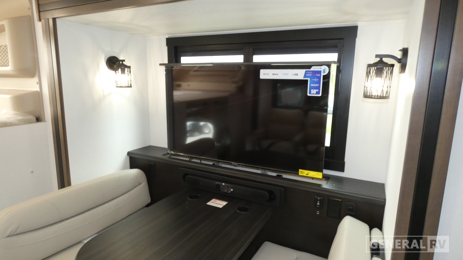 2026 Entegra Coach Accolade XT 35L for Sale