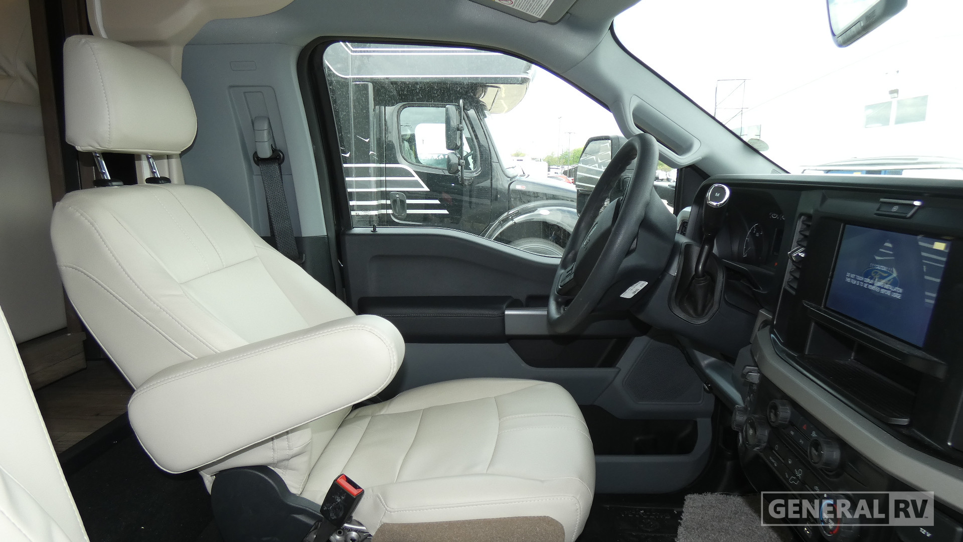 2026 Entegra Coach Accolade XT 35L for Sale