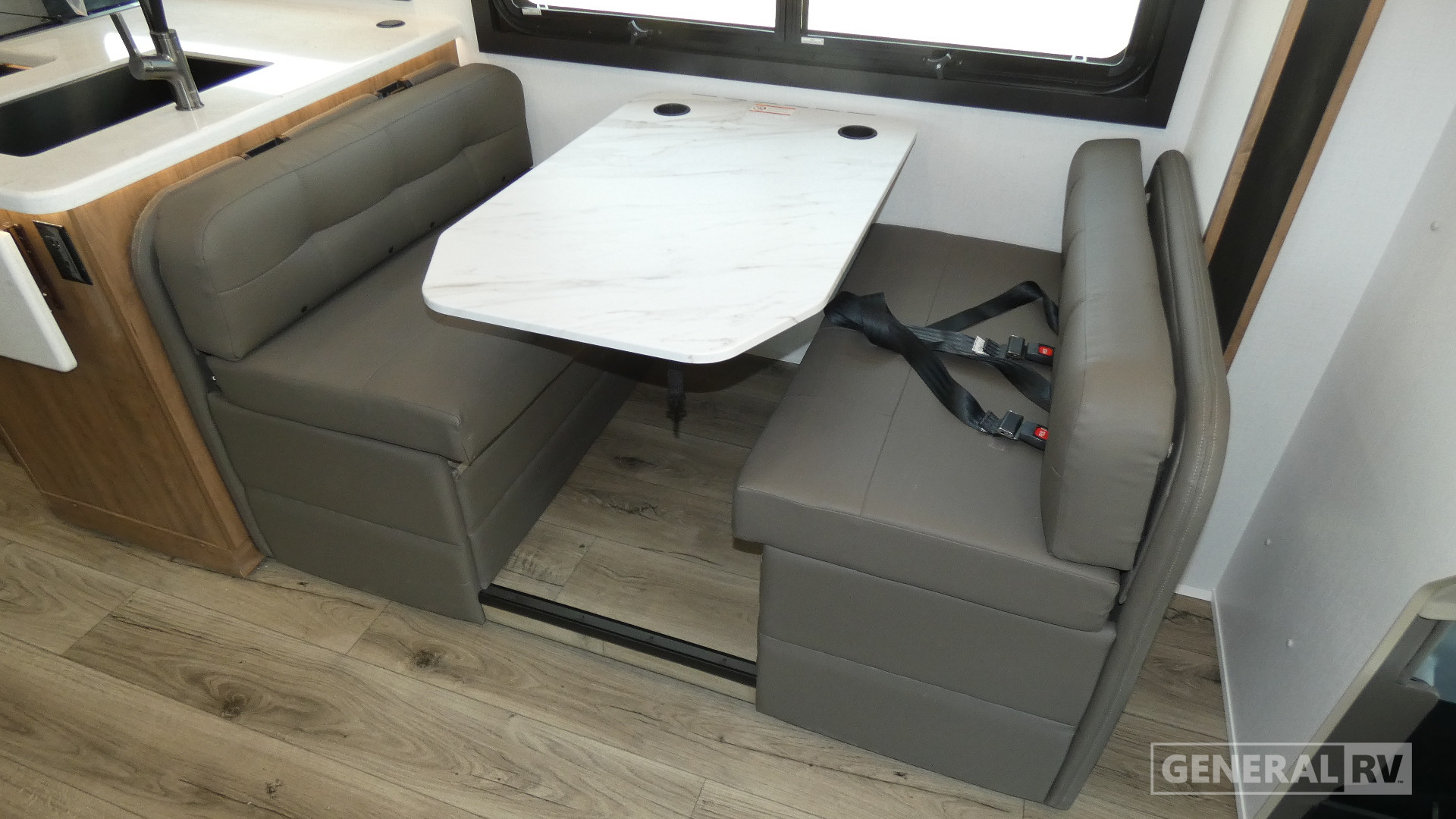 2026 Entegra Coach Esteem XL 32U for Sale