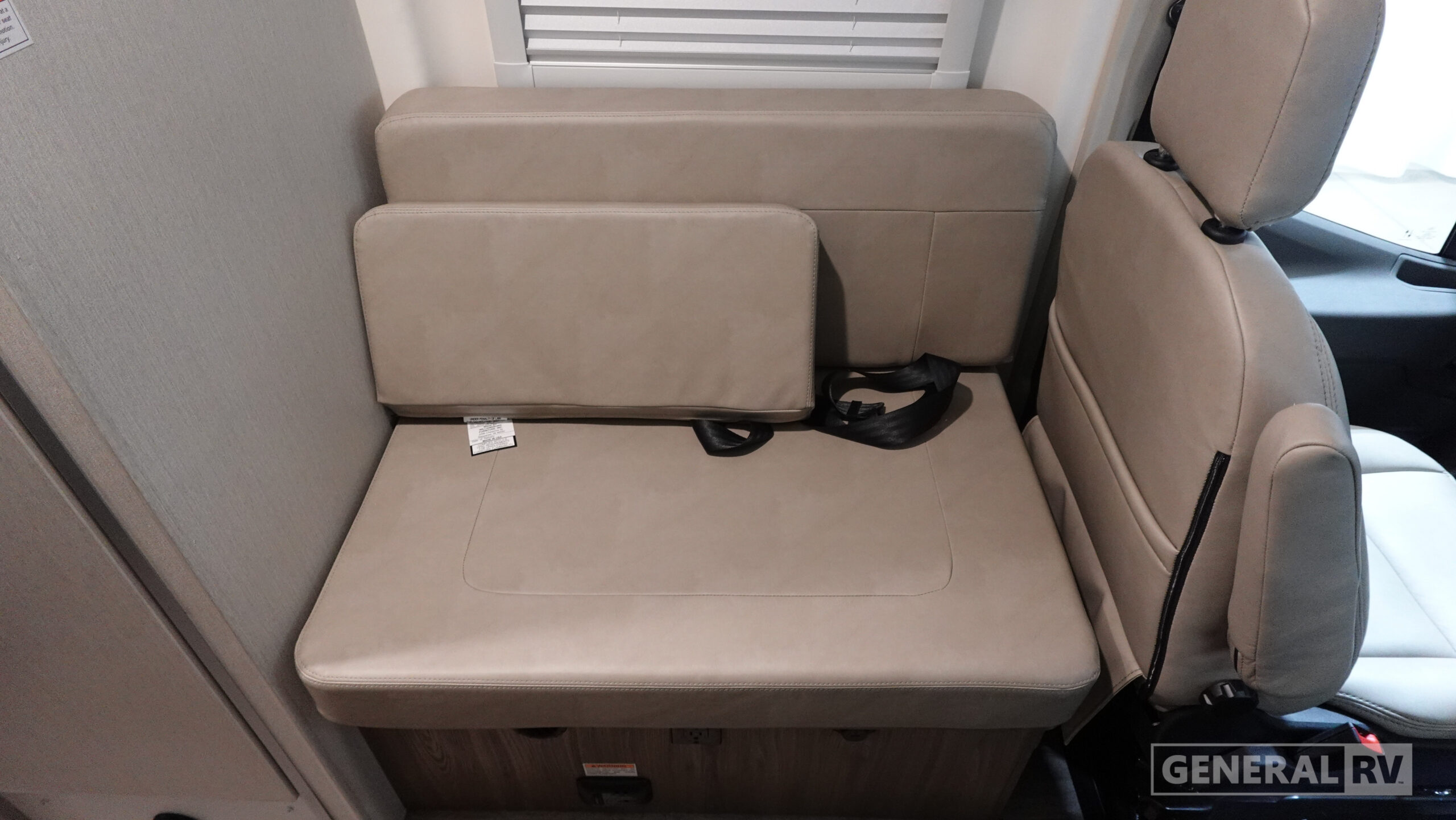 2026 Thor Motor Coach Palladium 1920 for Sale
