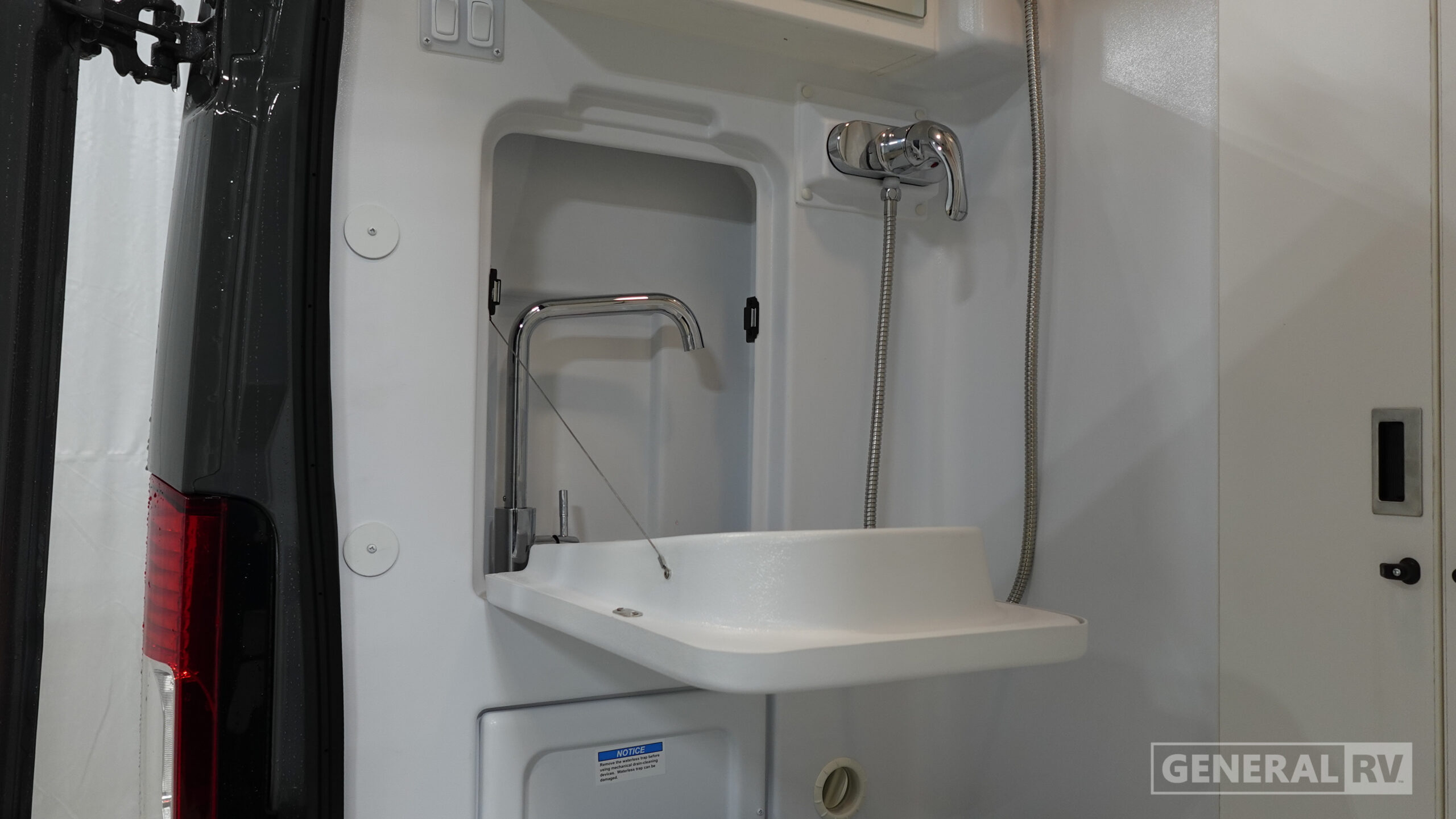 2027 Thor Motor Coach Scope 18M for Sale