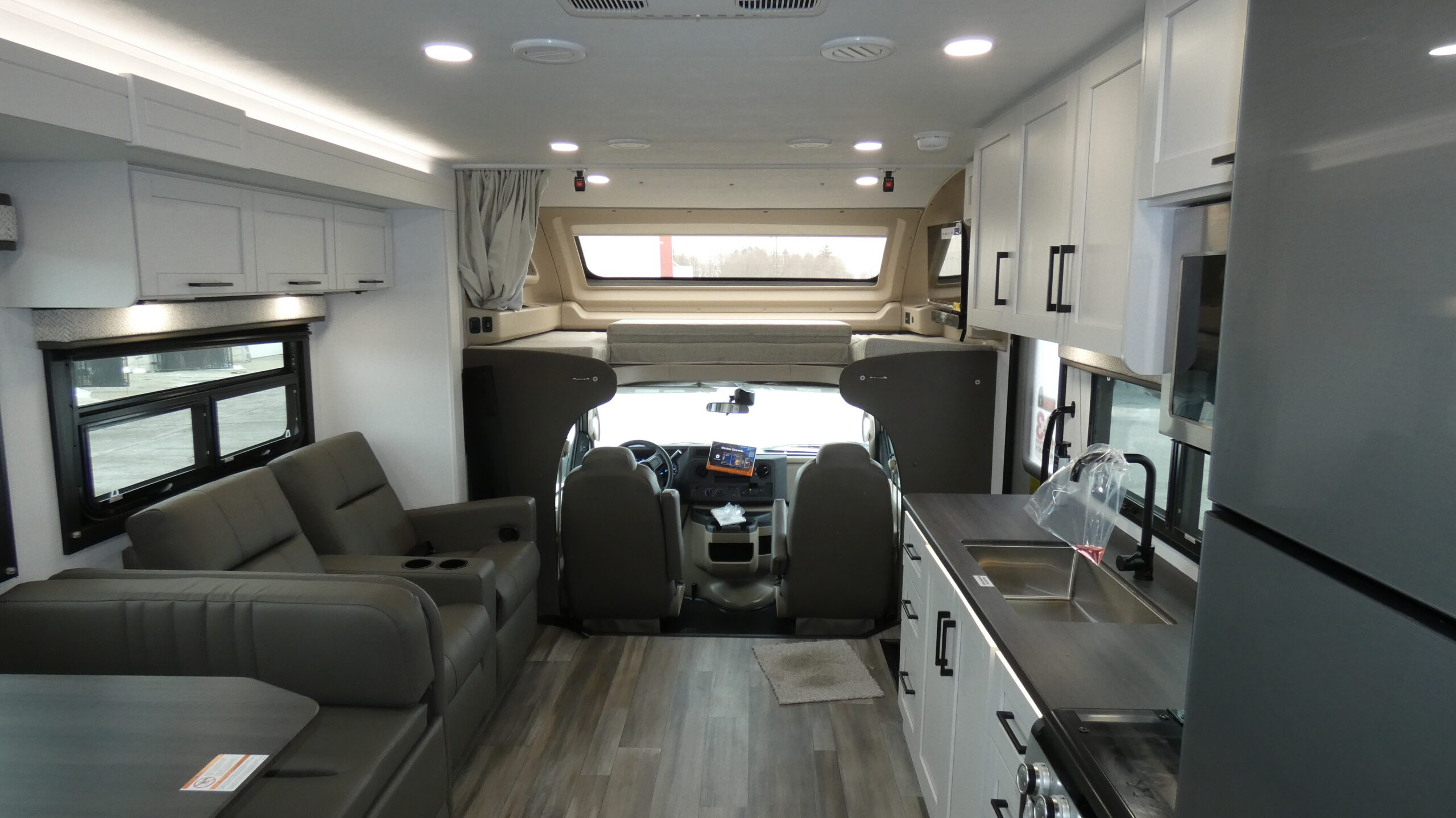 2026 Entegra Coach Odyssey 29V for Sale