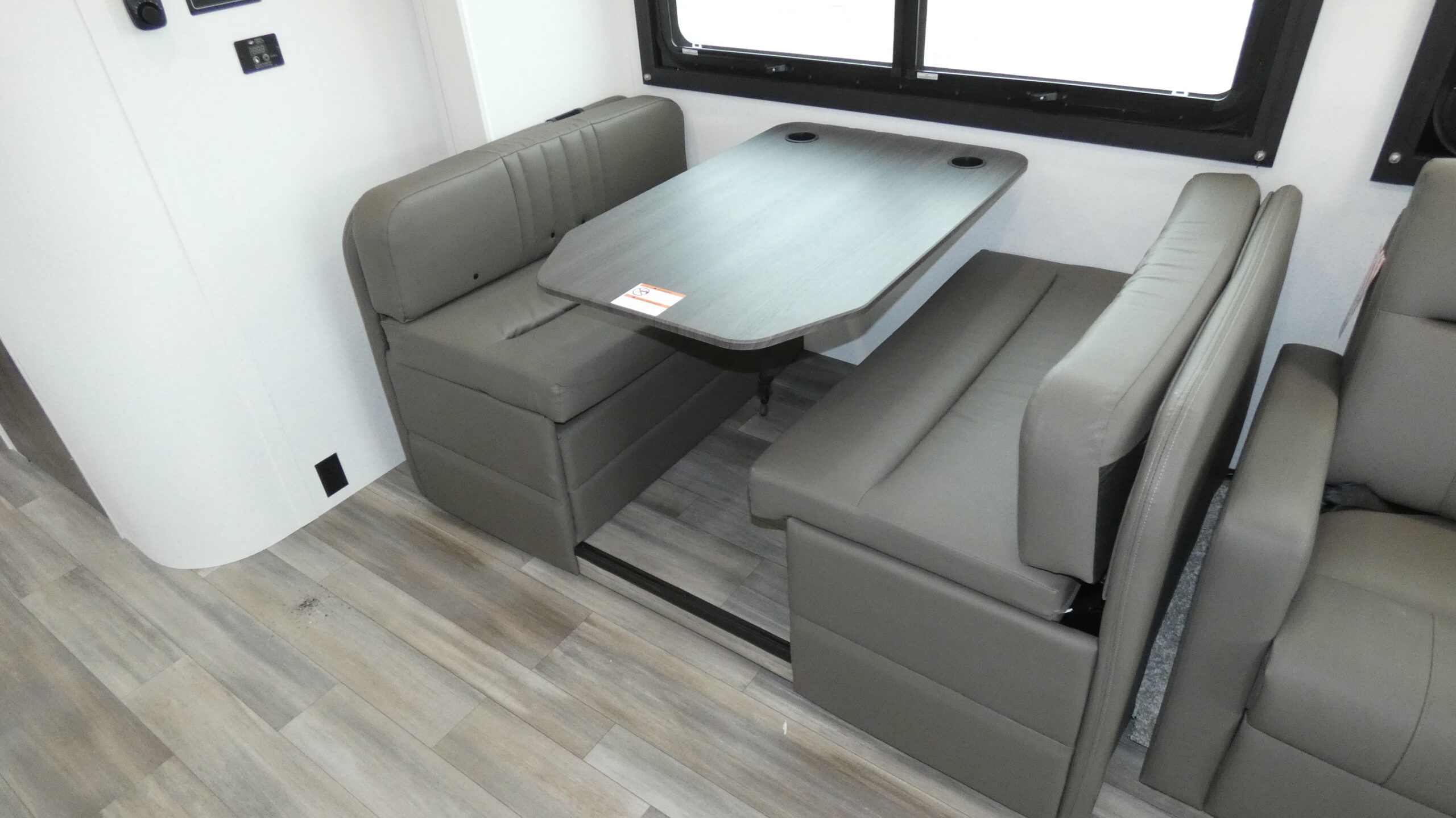 2026 Entegra Coach Odyssey 29V for Sale