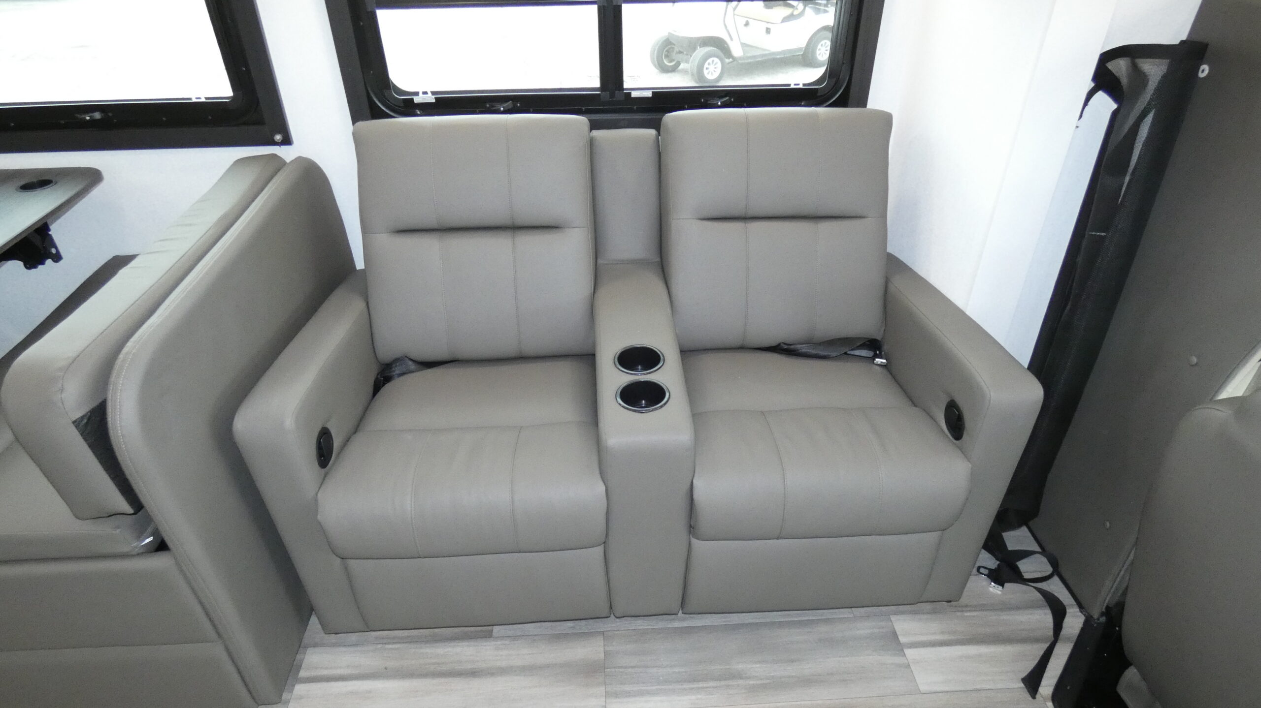 2026 Entegra Coach Odyssey 29V for Sale