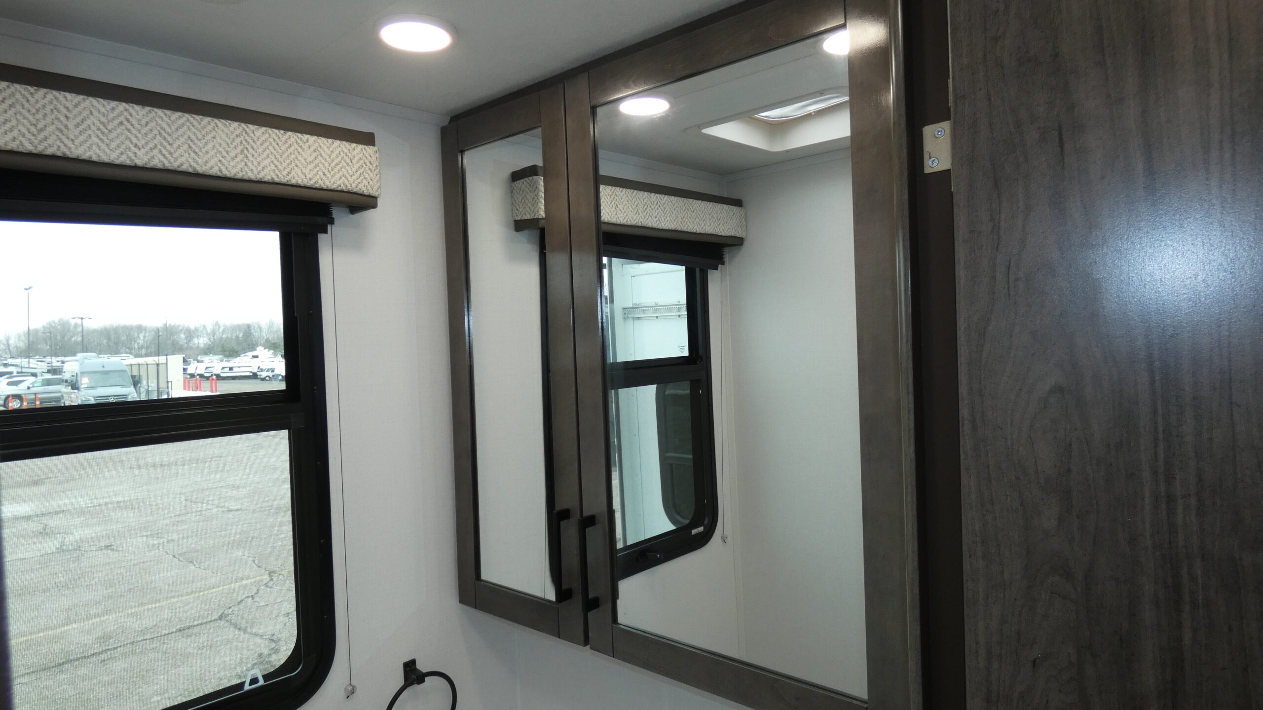 2026 Entegra Coach Odyssey 29V for Sale