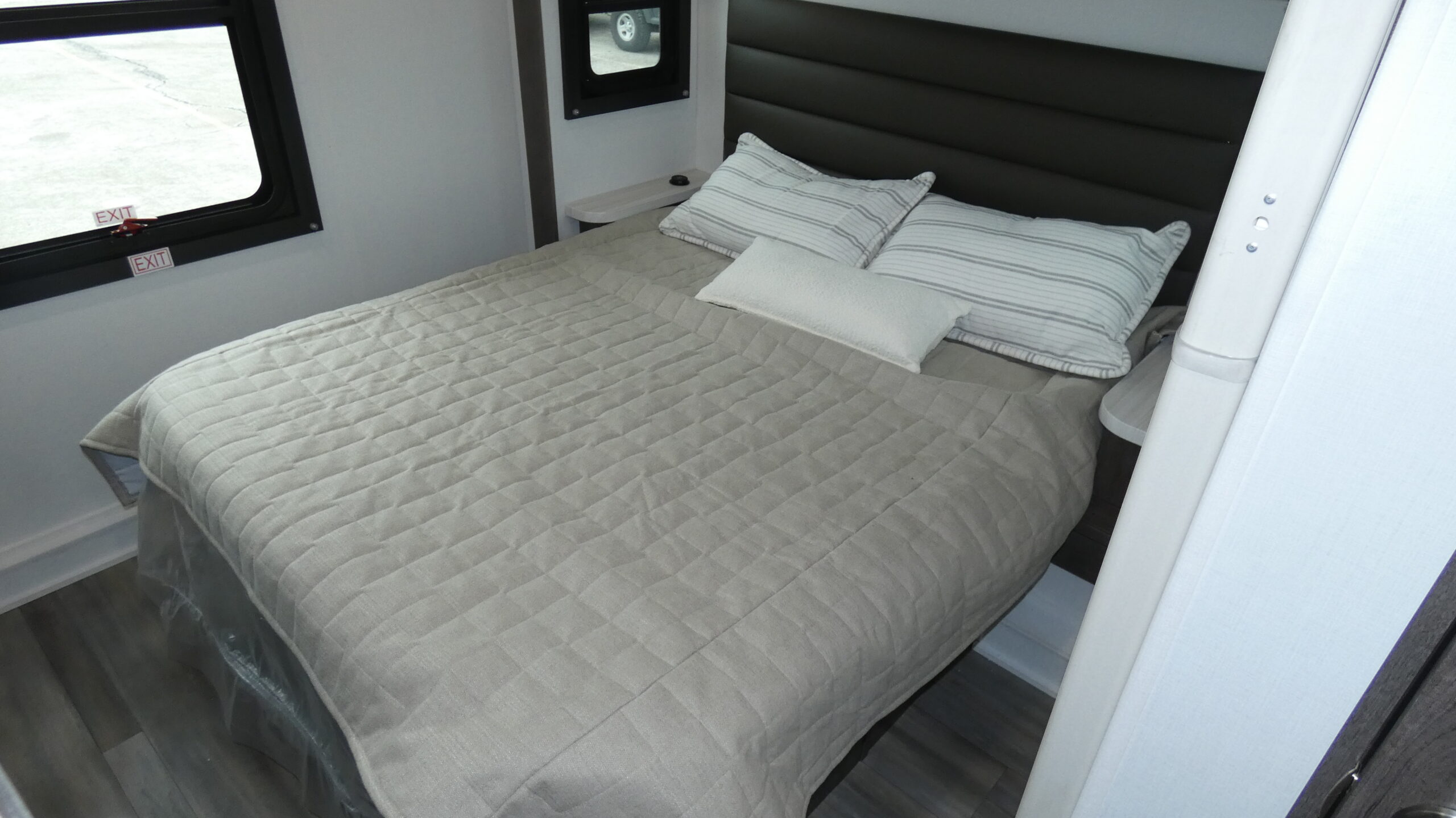 2026 Entegra Coach Odyssey 29V for Sale
