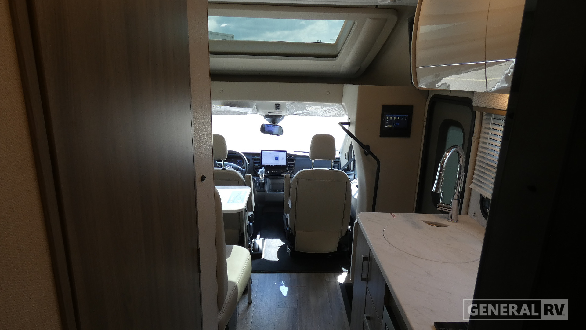 2026 Thor Motor Coach Gemini AWD 22MT for Sale