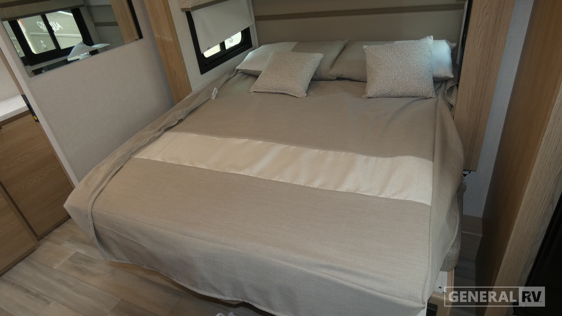 2026 Thor Motor Coach Gemini AWD 24JG for Sale