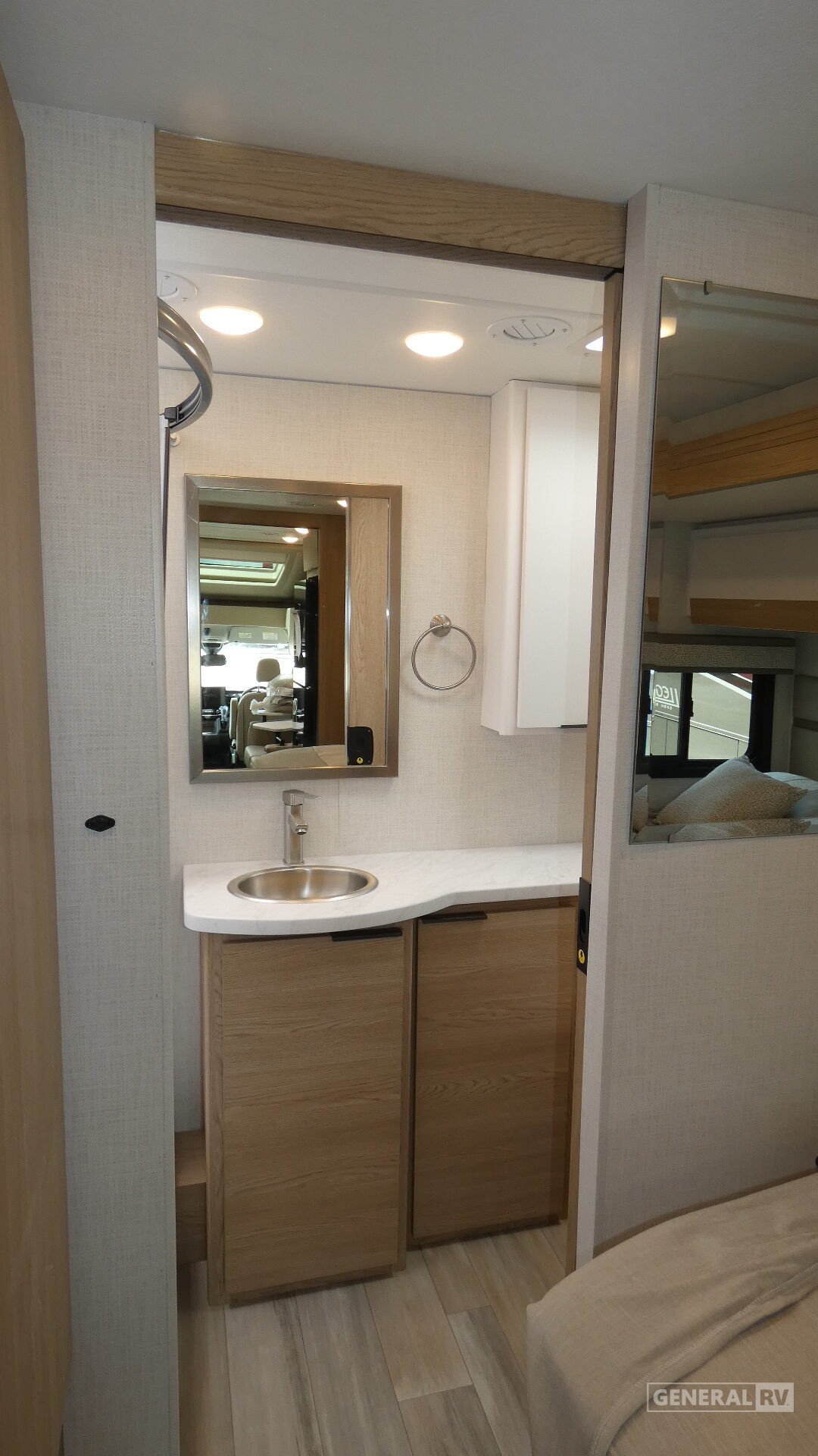 2026 Thor Motor Coach Gemini AWD 24JG for Sale