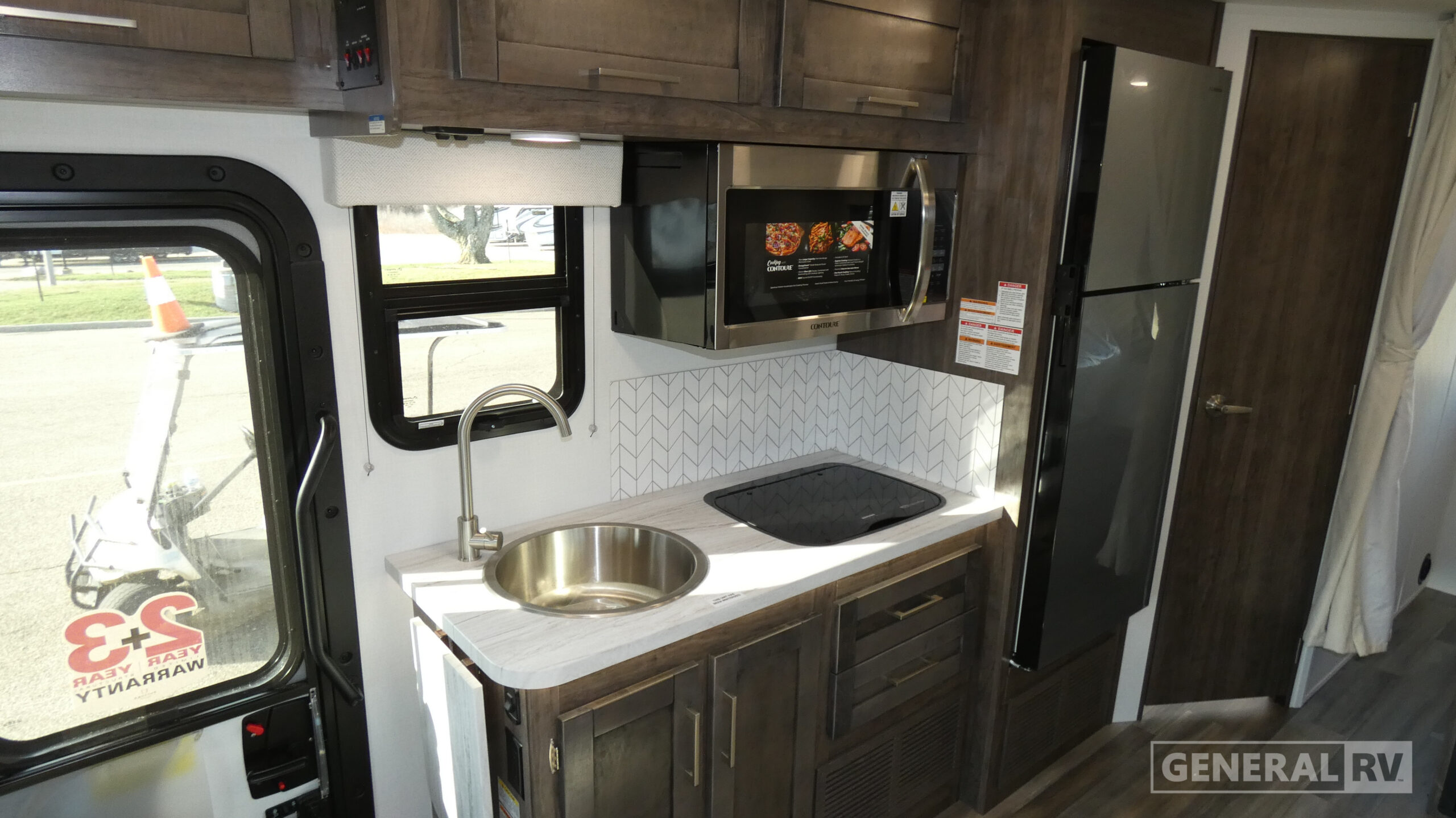 2026 Entegra Coach Qwest SE 24L for Sale