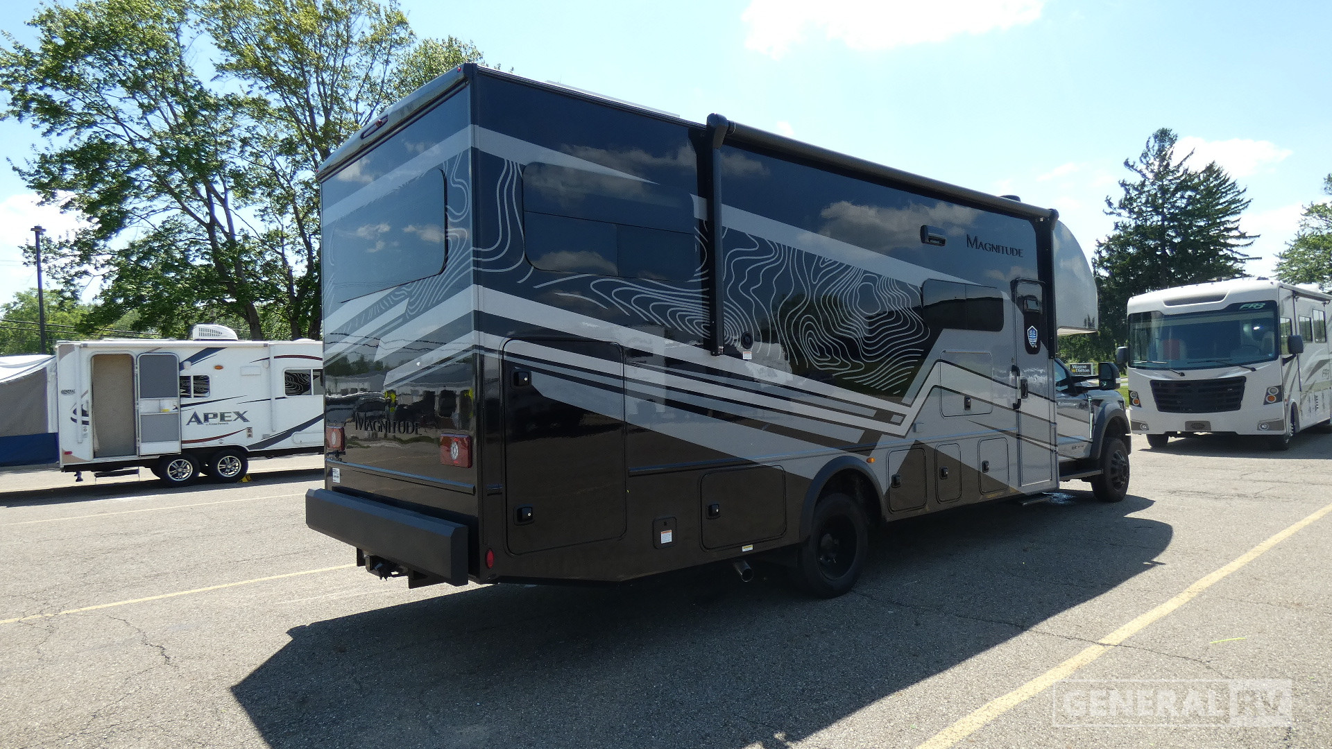 2026 Thor Motor Coach Magnitude Grand Z30 for Sale