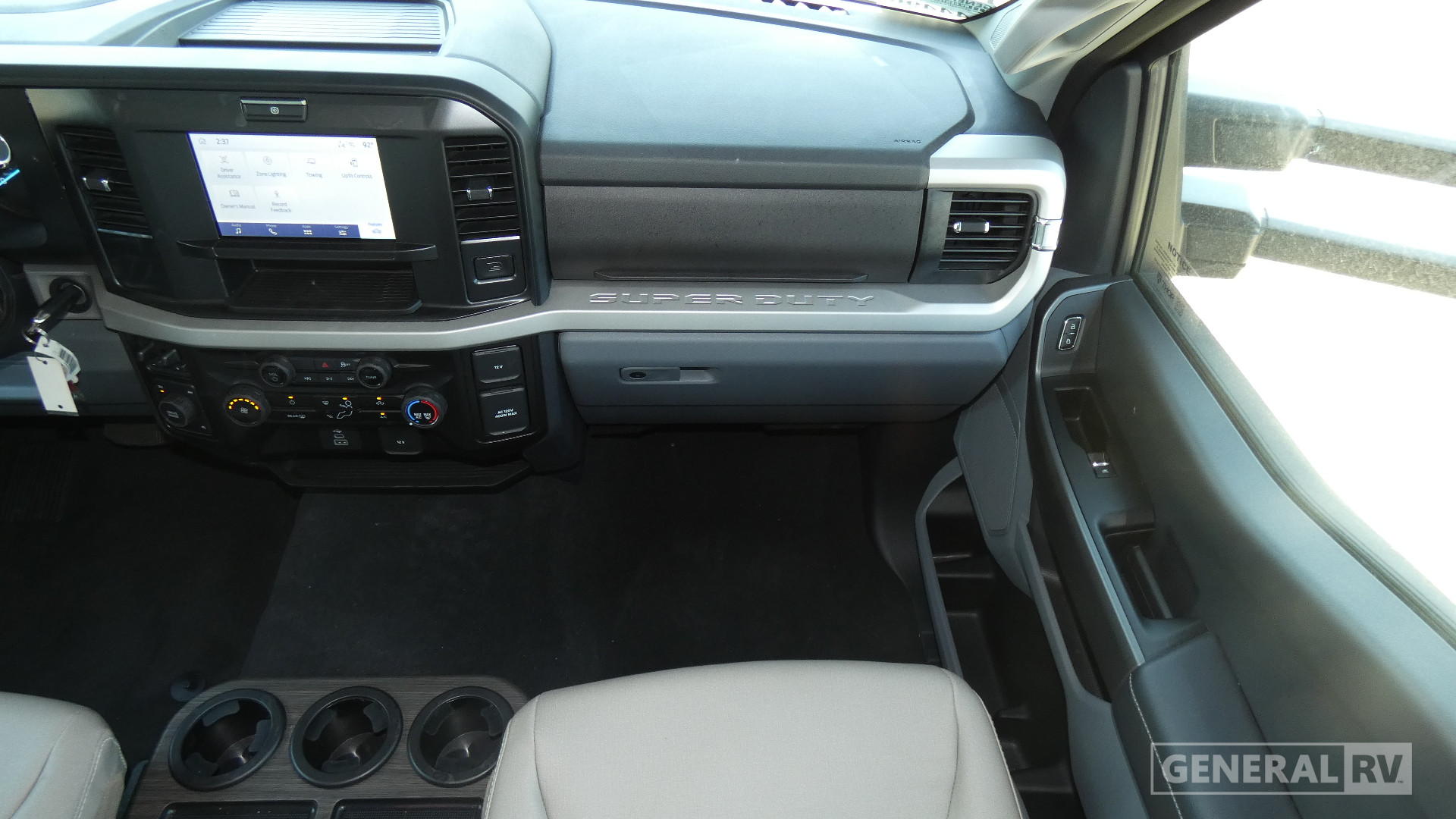 2026 Thor Motor Coach Magnitude Grand Z30 for Sale
