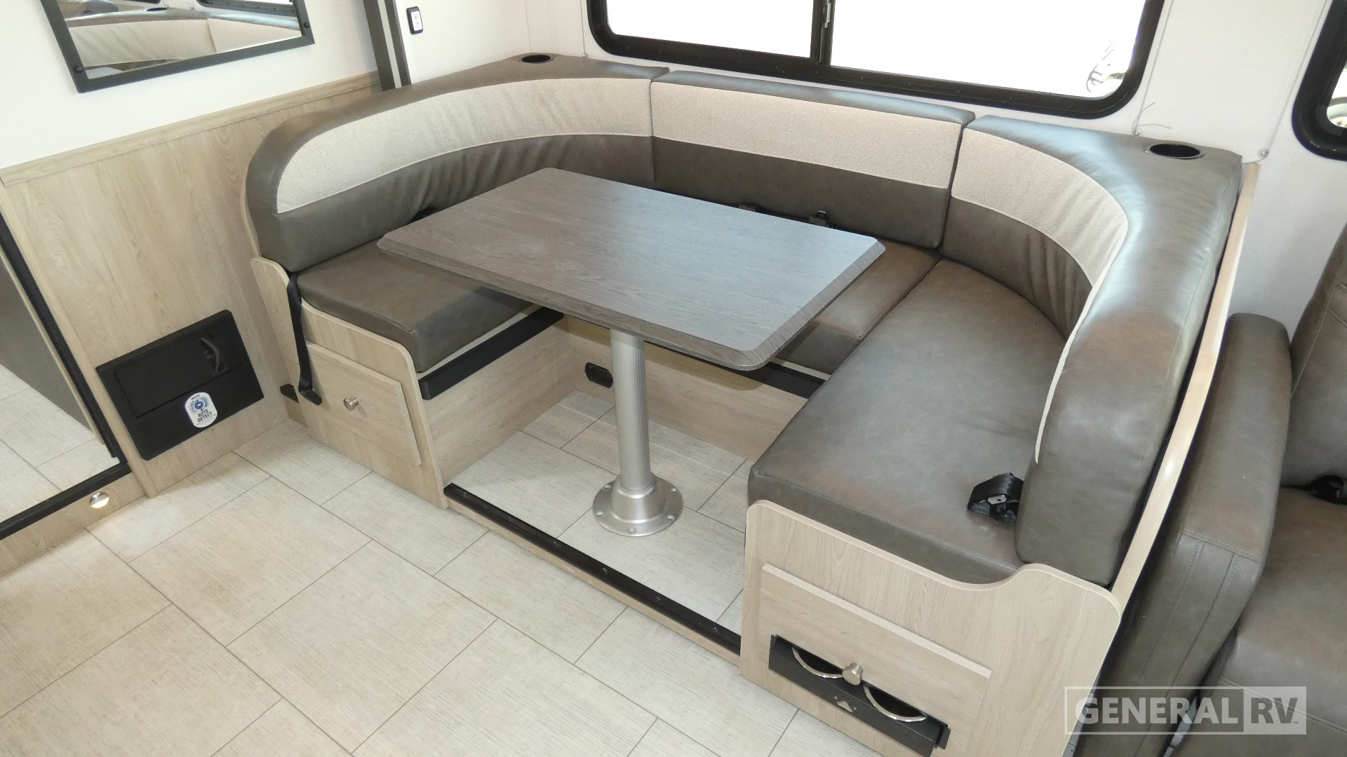 2026 Coachmen Leprechaun 319MB Ford for Sale