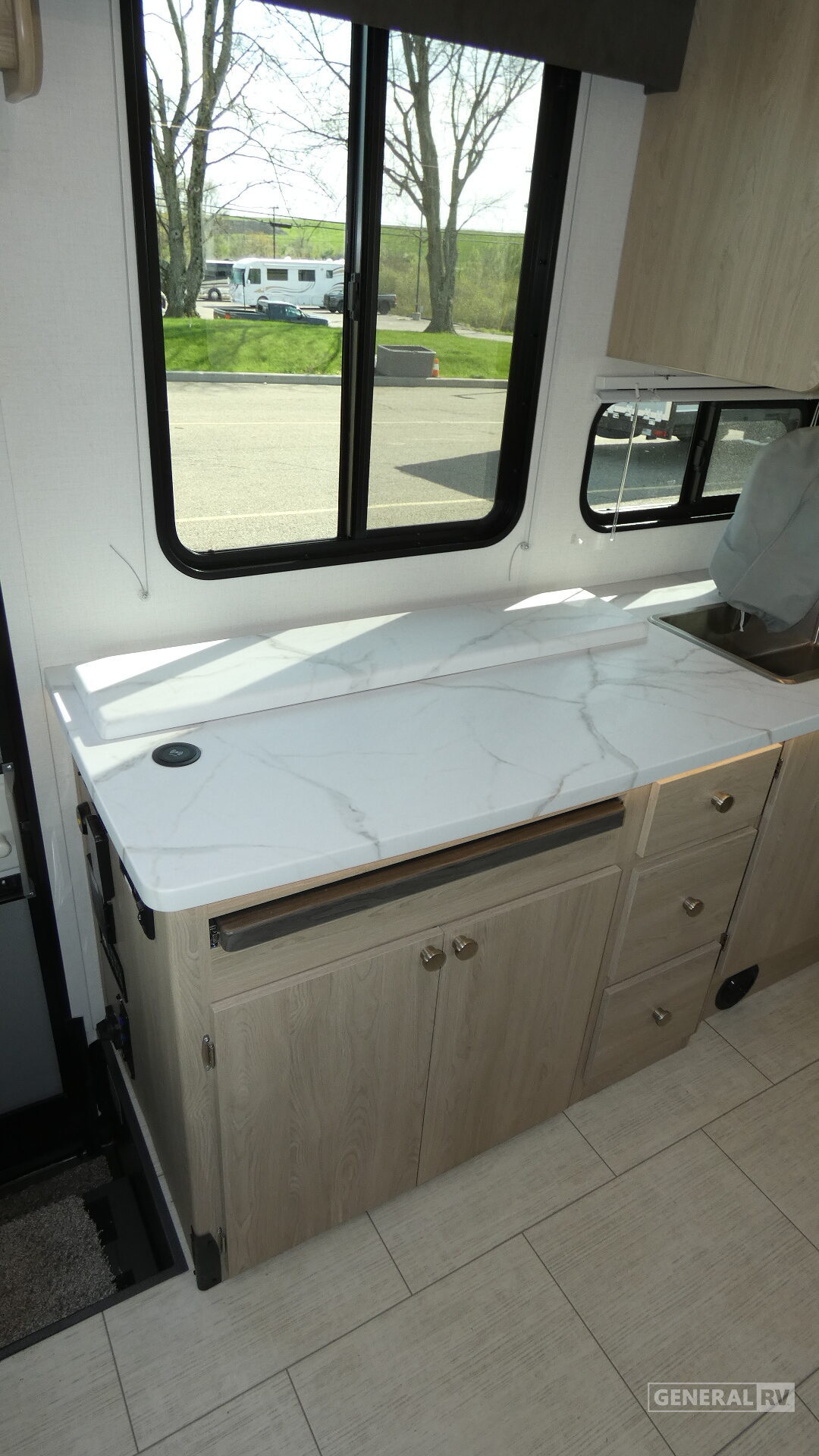 2026 Coachmen Leprechaun 319MB Ford for Sale