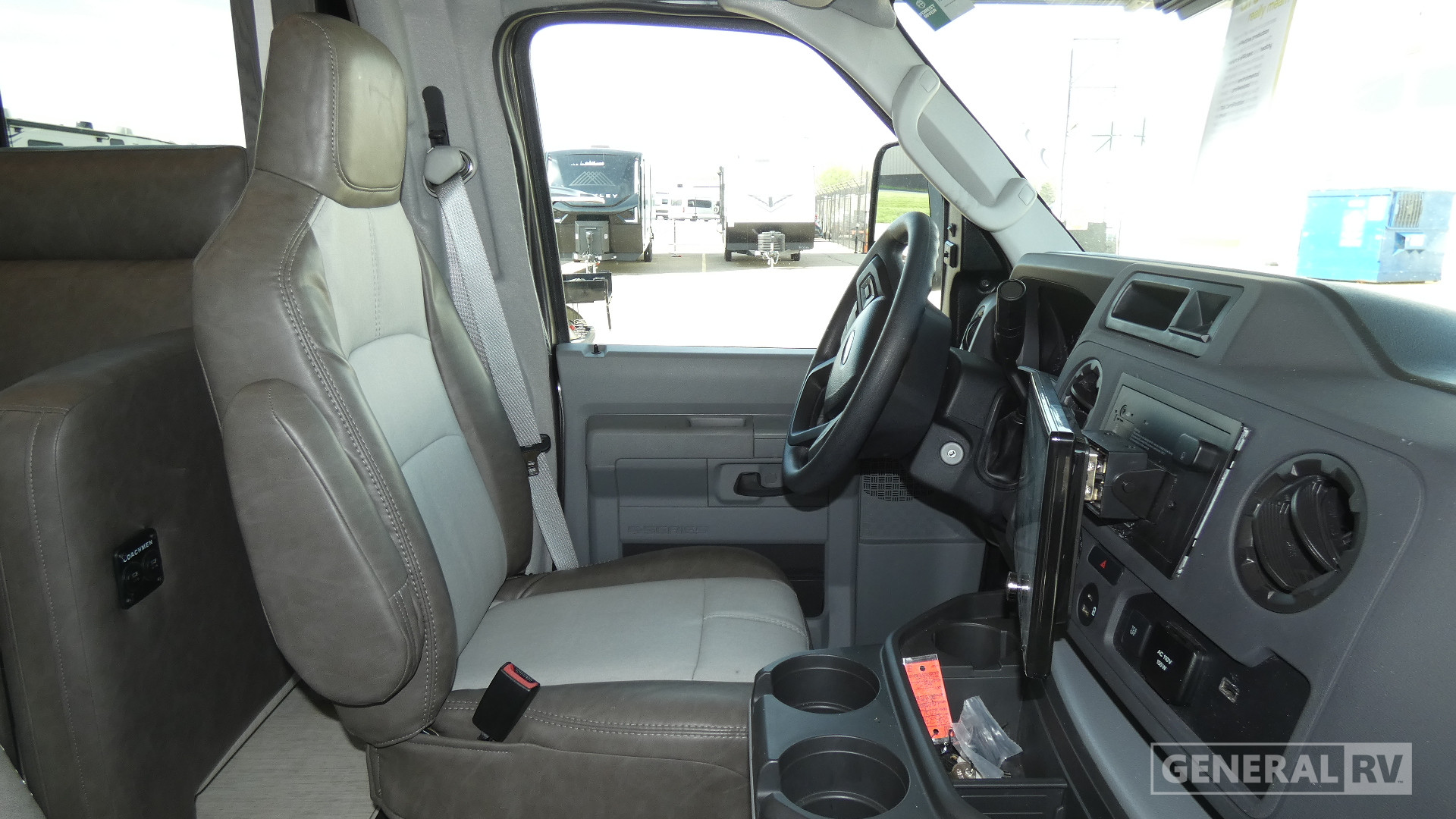 2026 Coachmen Leprechaun 319MB Ford for Sale