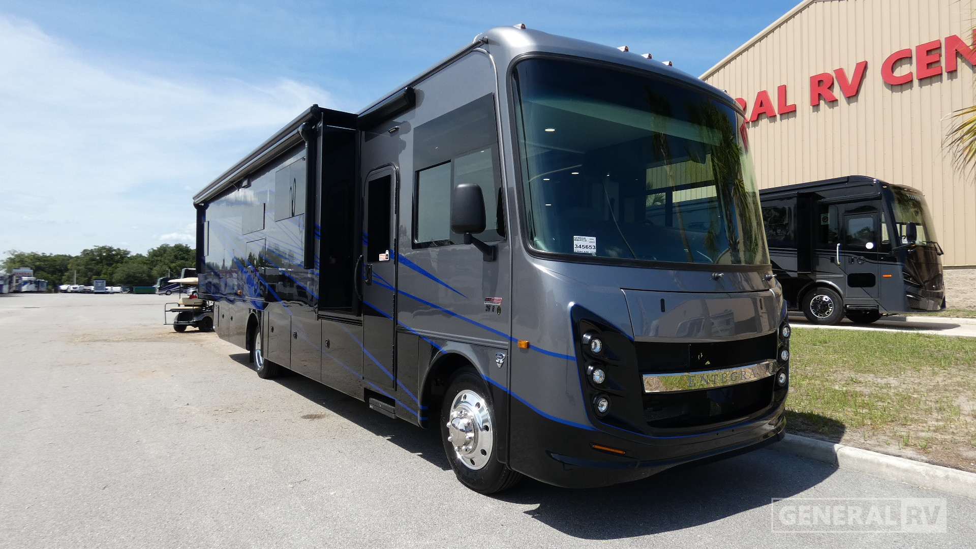 2026 Entegra Coach Emblem 36H for Sale in North Canton, OH