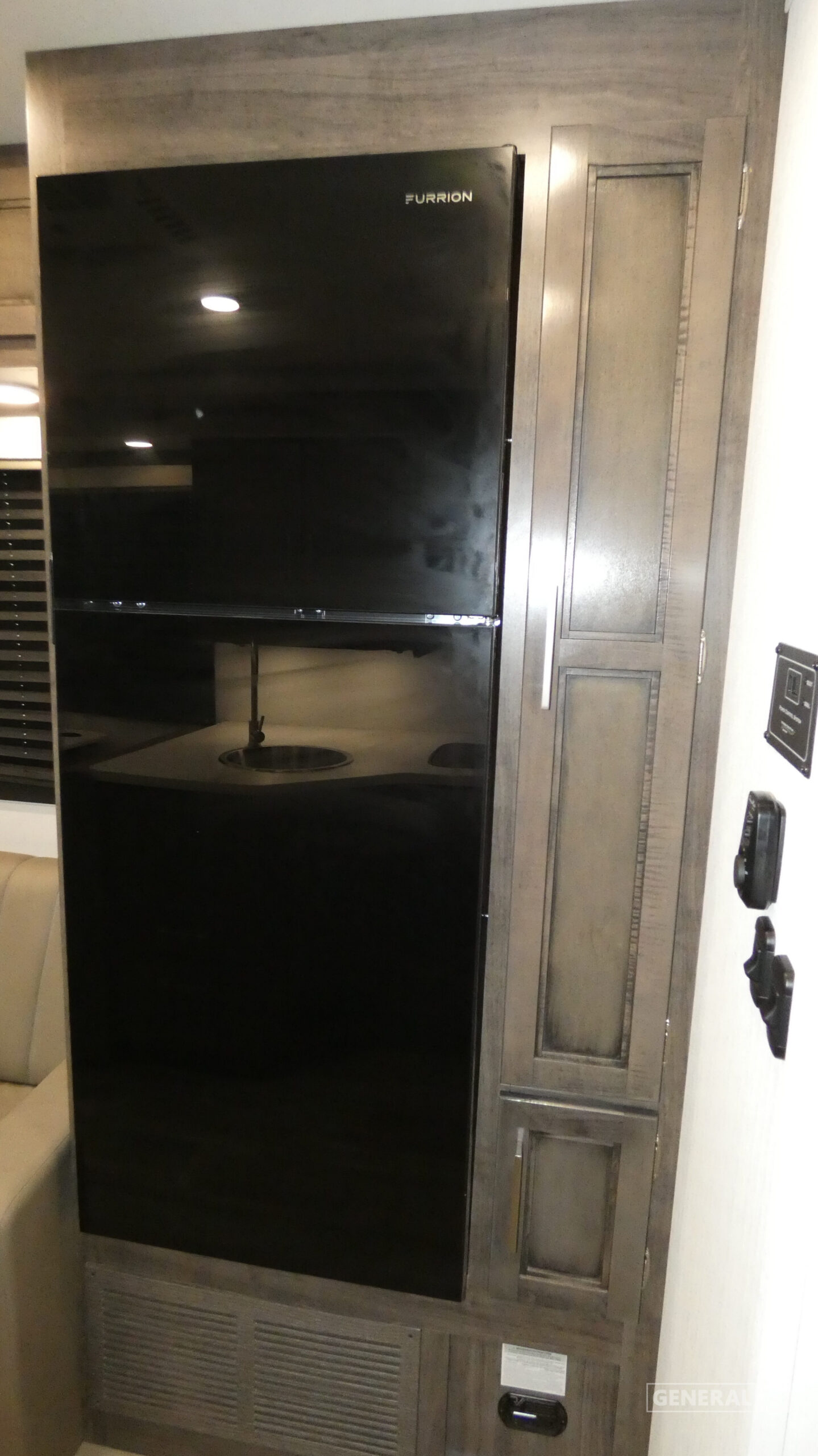 2026 Entegra Coach Odyssey SE 31FF for Sale