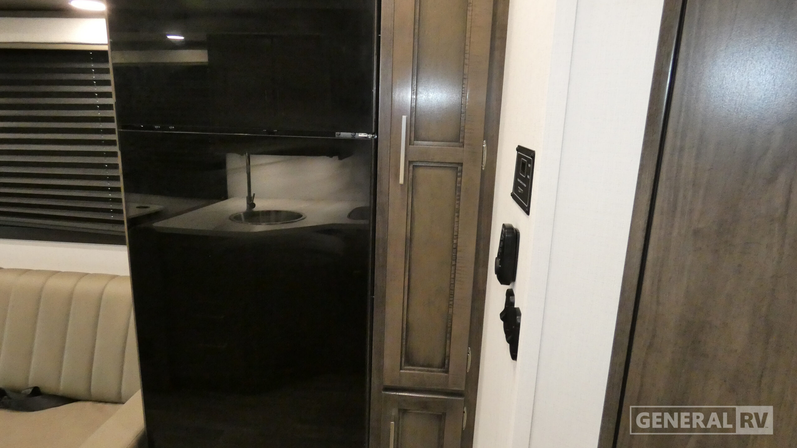 2026 Entegra Coach Odyssey SE 31FF for Sale