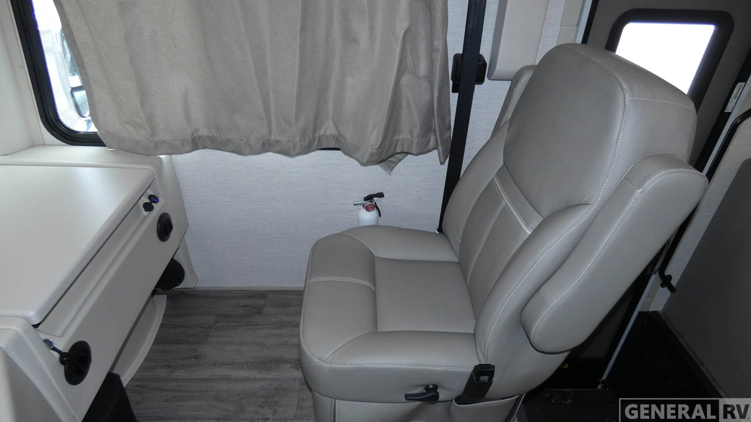 2026 Thor Motor Coach A.C.E. 29D for Sale