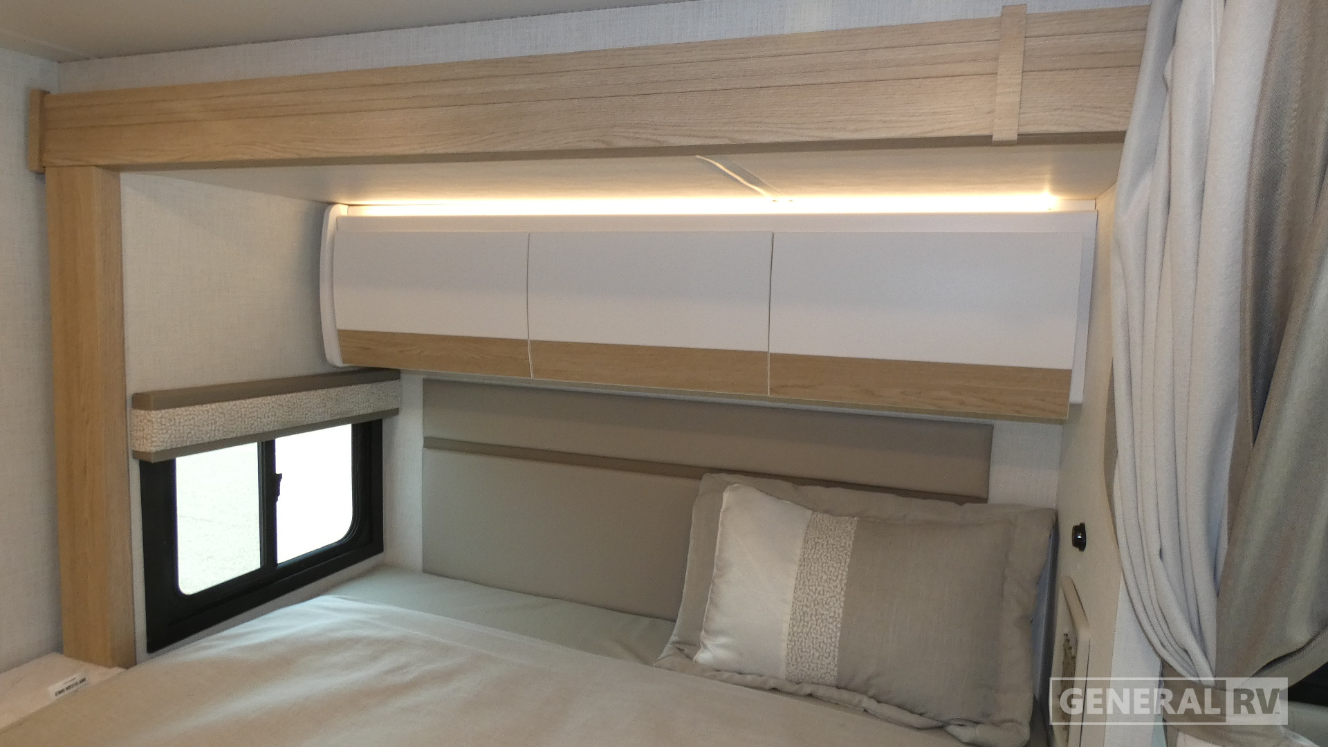 2026 Thor Motor Coach Delano 24FB for Sale