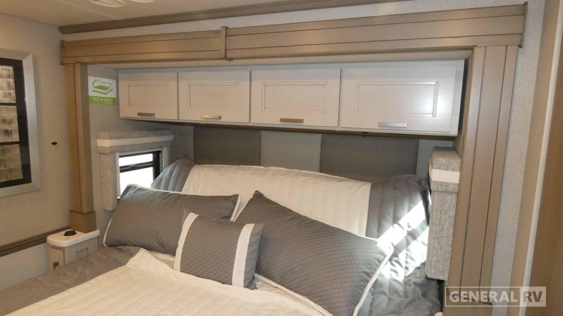 2026 Thor Motor Coach Aria 3901 for Sale