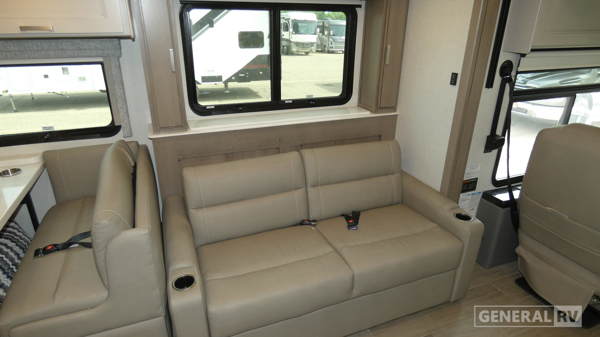 2026 Thor Motor Coach Aria 3901 for Sale