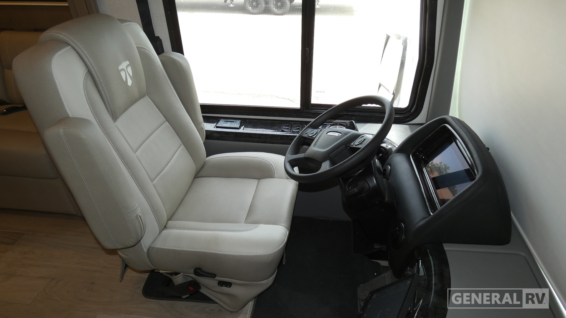2026 Thor Motor Coach Aria 3901 for Sale