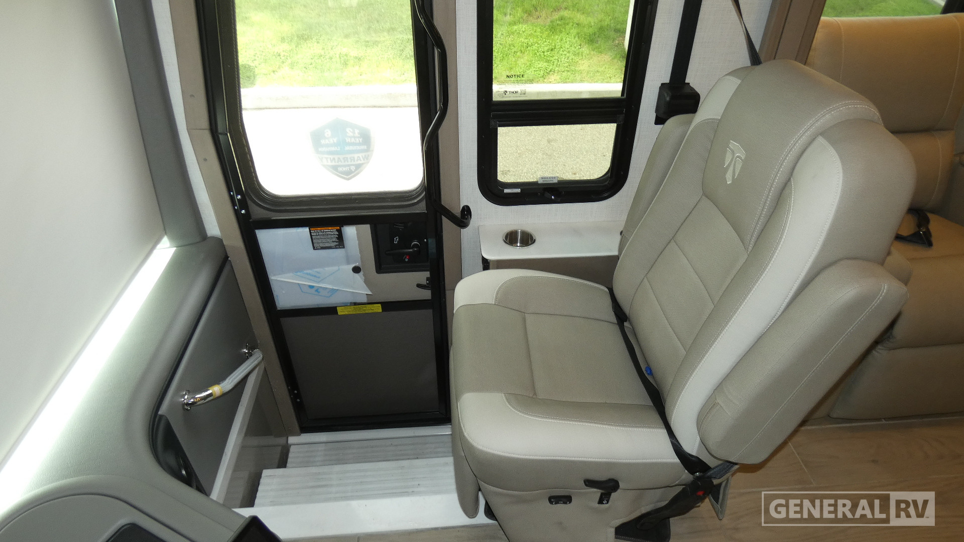 2026 Thor Motor Coach Aria 3901 for Sale