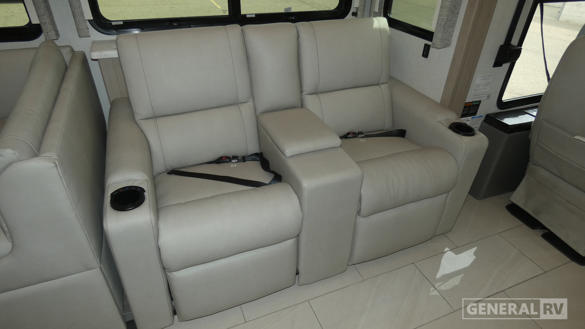 2026 Thor Motor Coach Aria 3702 for Sale